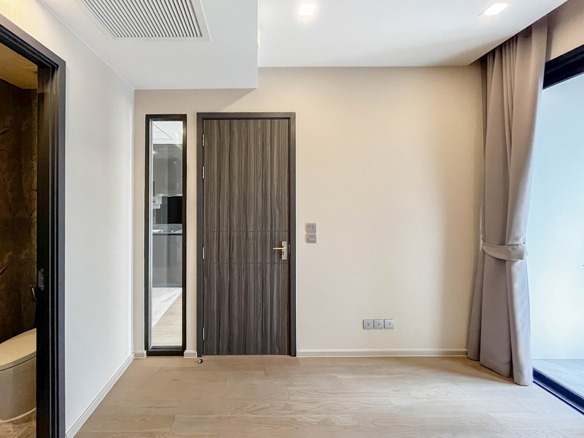 ขายคอนโดสุขุมวิท อโศก ทองหล่อ : F.Q. ขายคอนโด Ashton Asoke ราคา 7,680,000 บาท [SHN00069]