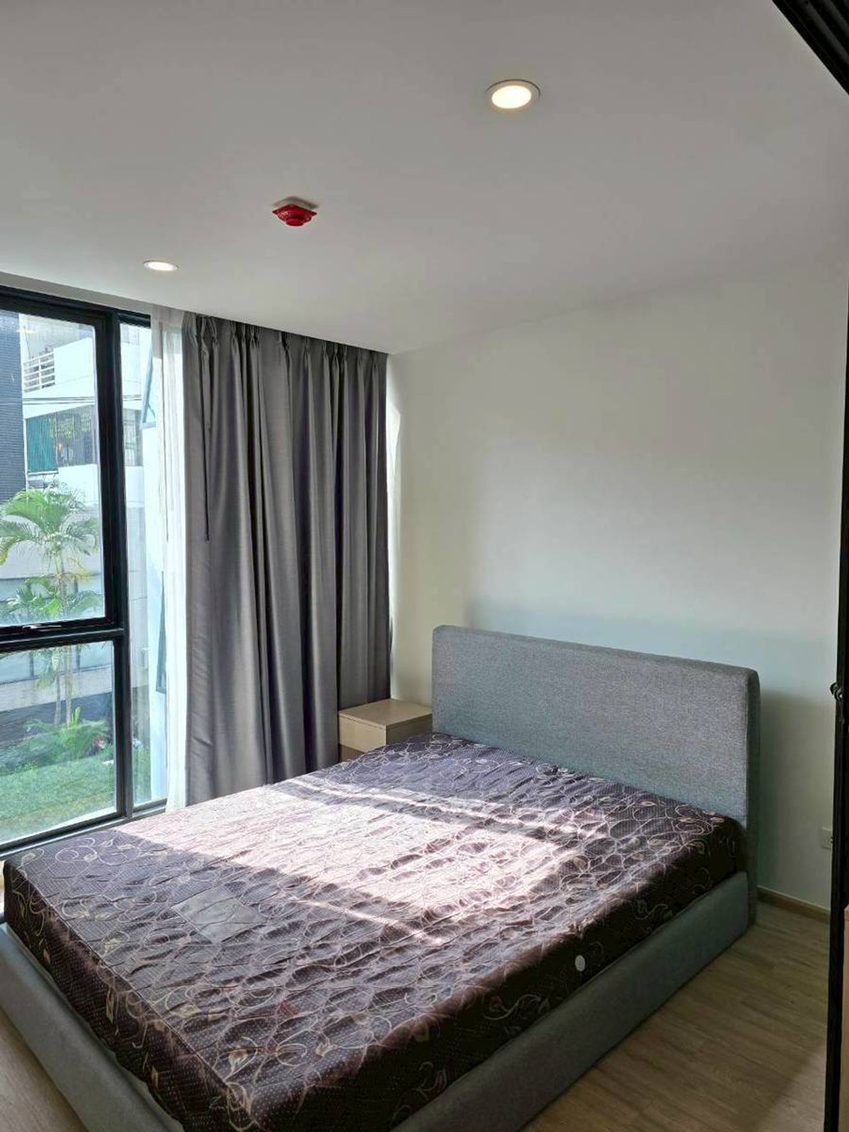 For RentCondoOnnut, Udomsuk : P-43906 Condo for rent Serio Sukhumvit 50 fully furnished (Confirm again when visit).  Line Id @easythaihome 085-592-2897