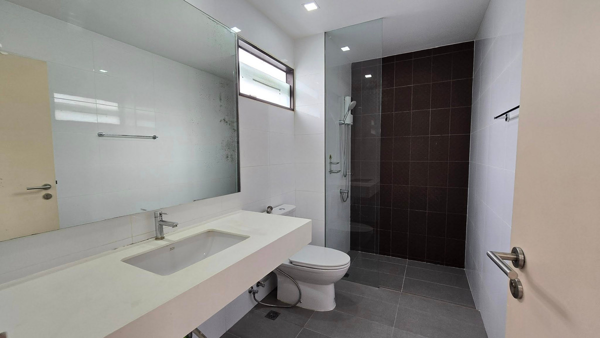 For RentTownhomeMin Buri, Romklao : Villa Albero Rama 9 - Srinakarin / 3 Bedrooms (FOR RENT) BZD095