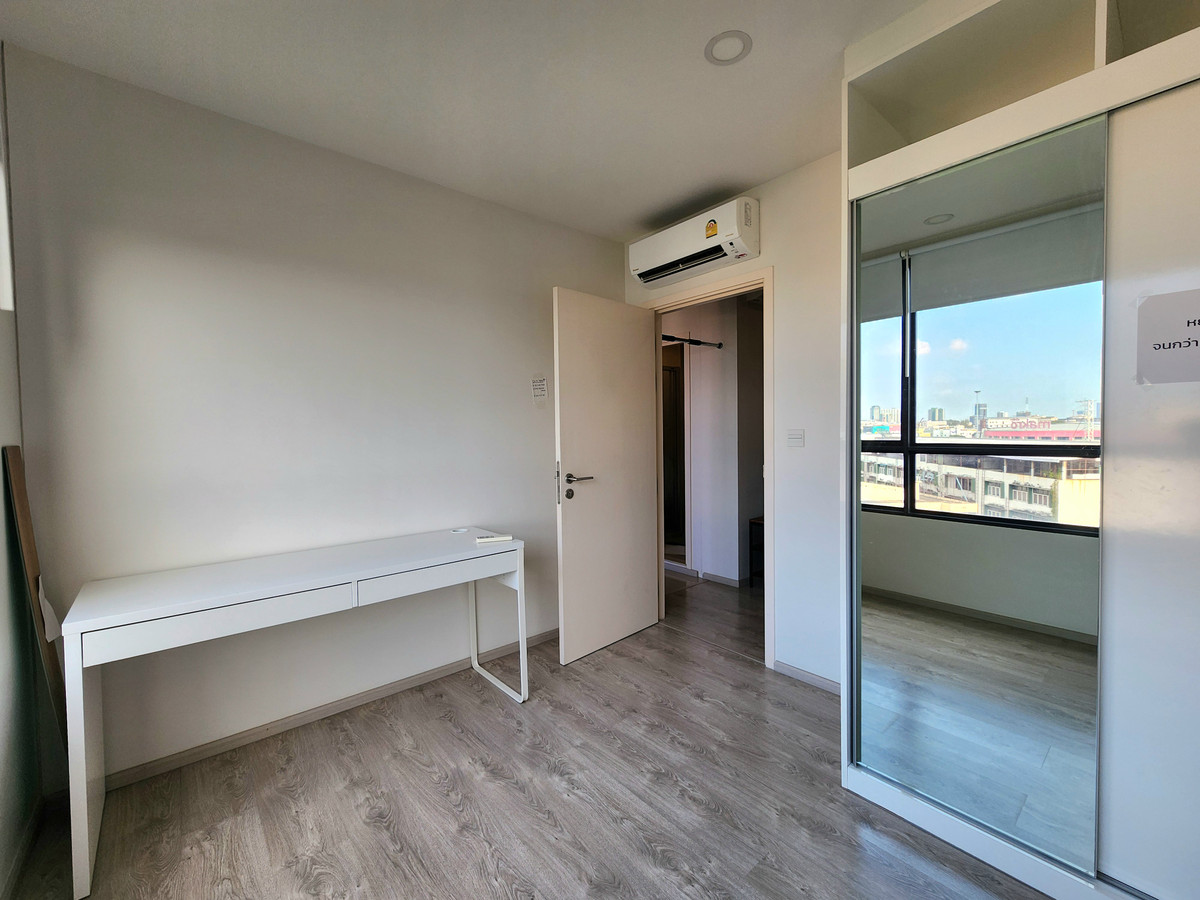 ขายคอนโดปิ่นเกล้า จรัญสนิทวงศ์ : **ขายราคาต่ำกว่าประเมิน ขายขาดทุนไปเลย ทิศเหนือ ไม่ร้อน เพดานสูง 2.65 เมตร ** ขาย The Tree จรัญ 30 ทำเล ไฟฉาย-ศิริราช สังคมดี ห้องใหม่พร้อมอยู่มาดูได้