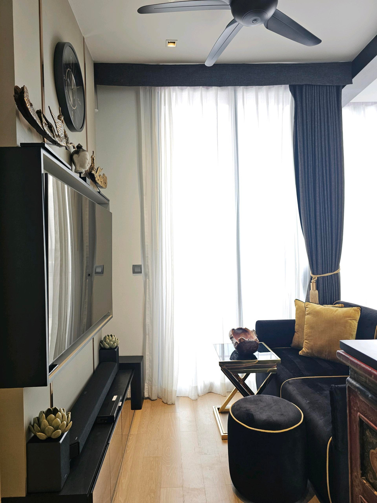 CondoSilom, Saladaeng, Bangrak : Ashton Silom 1 bed 1 bath 33 Sq,m Rental price 28k call Nong 096-2615656 Ready to touring everyday