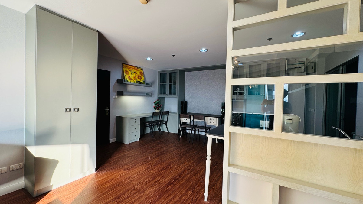 ขายคอนโดพระราม 9 เพชรบุรีตัดใหม่ RCA : ขาย! คอนโดพระรามเก้า ห้องใหญ่ วิวสวย  ราคาคุ้ม อยู่เองก็ดี ลงทุนก็ปัง