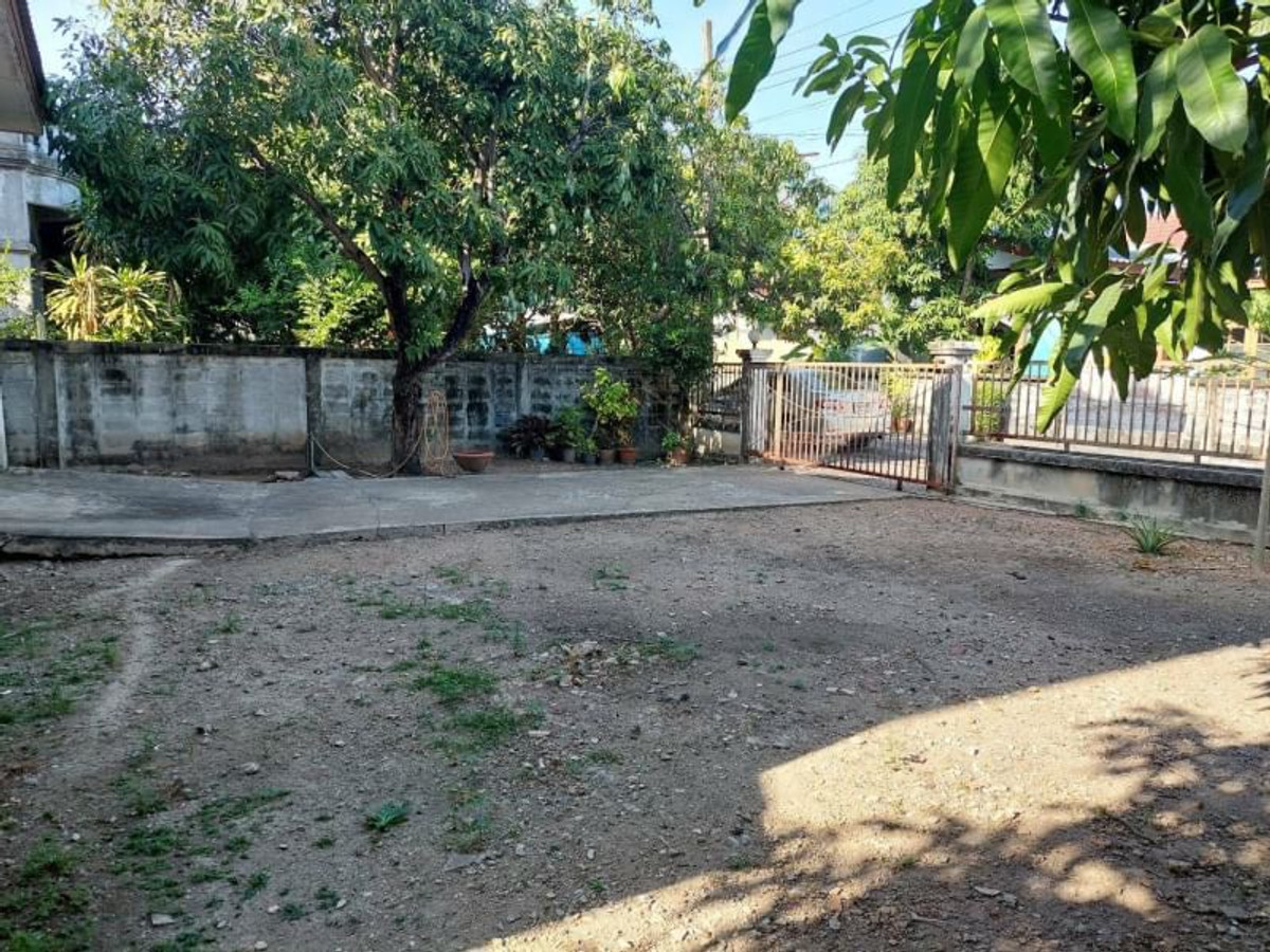 For SaleHouseMin Buri, Romklao : 2-story detached house for sale, Phetmanee Village Rat Uthit Road 18 Near the Pink Line MRT station (N.1958)