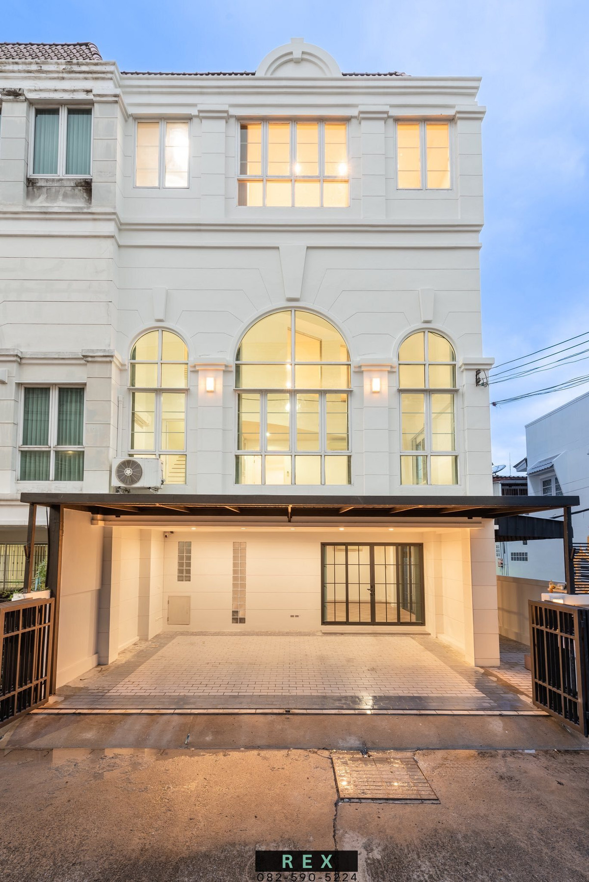 ขายโฮมออฟฟิศเกษตรศาสตร์ รัชโยธิน : ขาย Home office ลาดพร้าววังหิน โชคชัย 4 ขนาด 32 ตารางวา ใกล้  เดอะคริสตัล เอกมัย-รามอินทรา (The Crystal Ekamai-Ramindra)