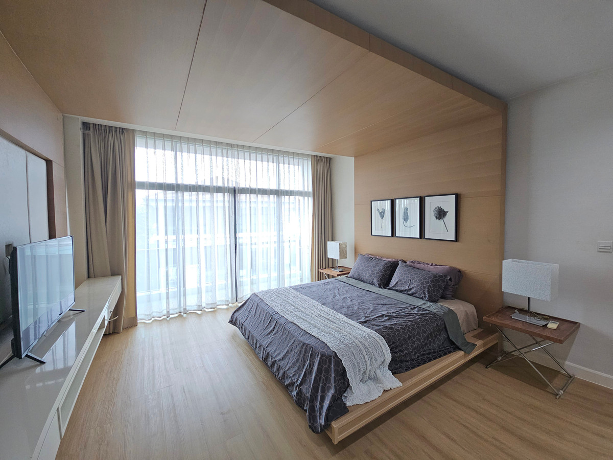 For RentHouseLadkrabang, Suwannaphum Airport : For rent Setthasiri On Nut-Srinakarin (76 sq m.) 4 bedrooms, 3 bathrooms.