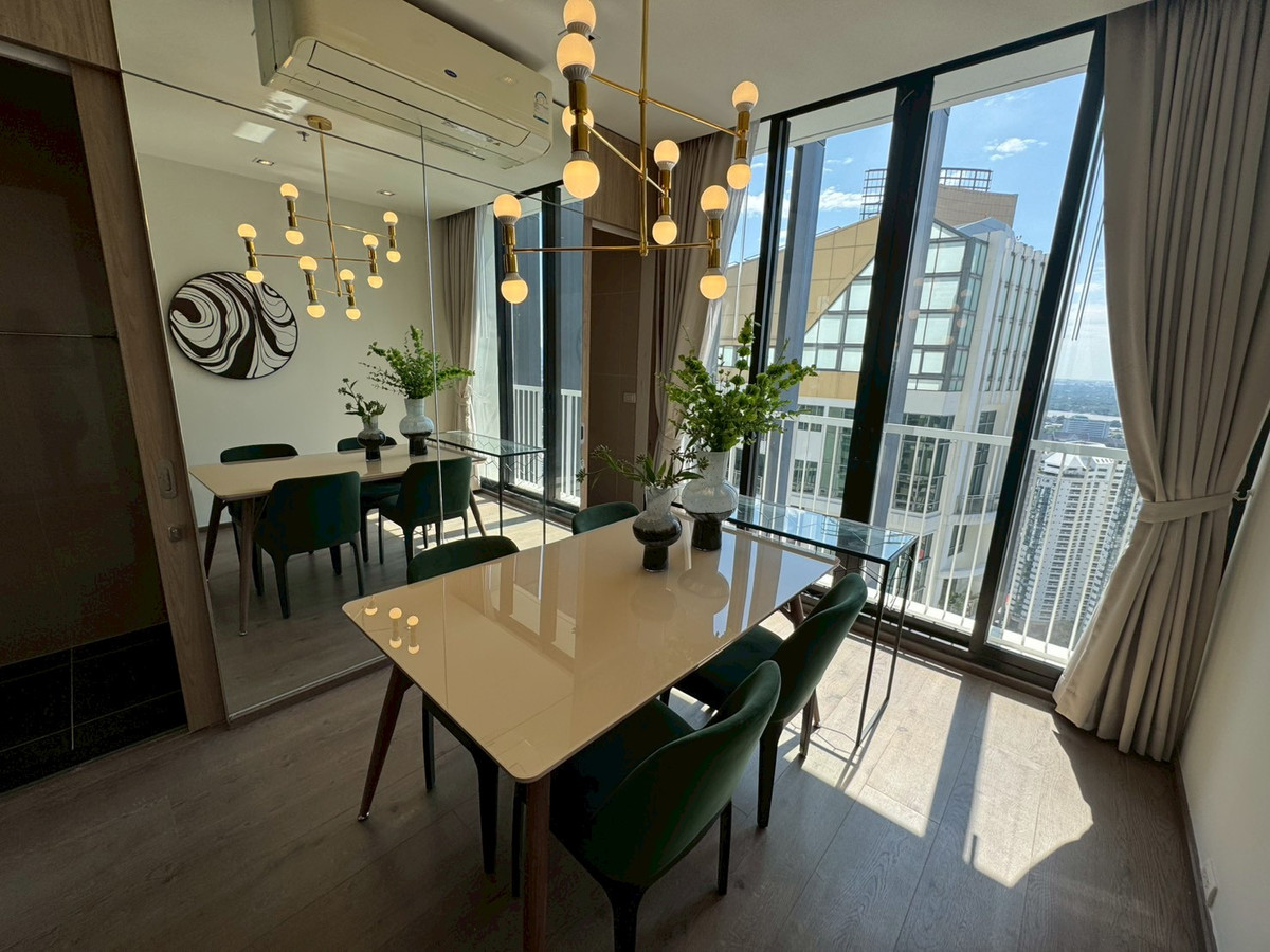 ขายคอนโดสุขุมวิท อโศก ทองหล่อ : วิวแม่น้ำ 1 ห้องนอน 58 ตร.ม. ราคาพิเศษ พร้อมแต่ง