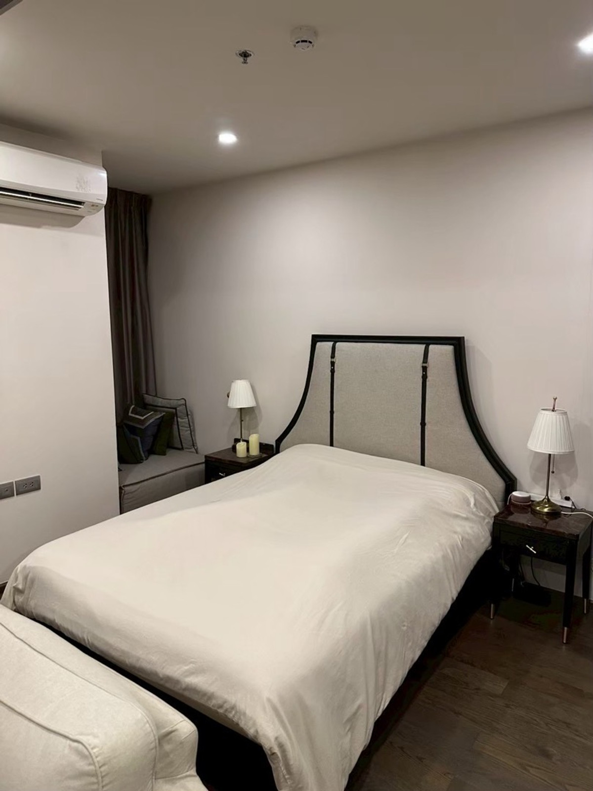 ให้เช่าคอนโดราชเทวี พญาไท : For Rent: Ideo Q Siam–Ratchathewi🛏 1 Bedroom | 📐 34 sq.m.💰 Rent: 20,000 THB/monthcontact 0646428664 (Phat)contact 0946242014 (Nui)