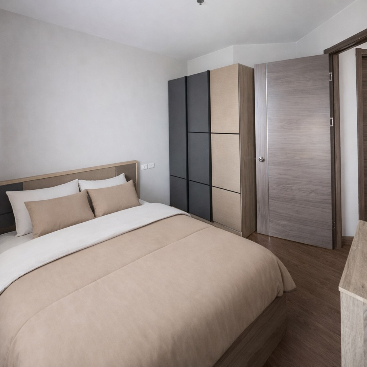 ให้เช่าคอนโดรัชดา ห้วยขวาง : 🏢 Artisan Ratchada👫 คอนโด Hot Hit‼️🏢 ใจกลางรัชดา มีรถตู้รับส่ง MRT🚇