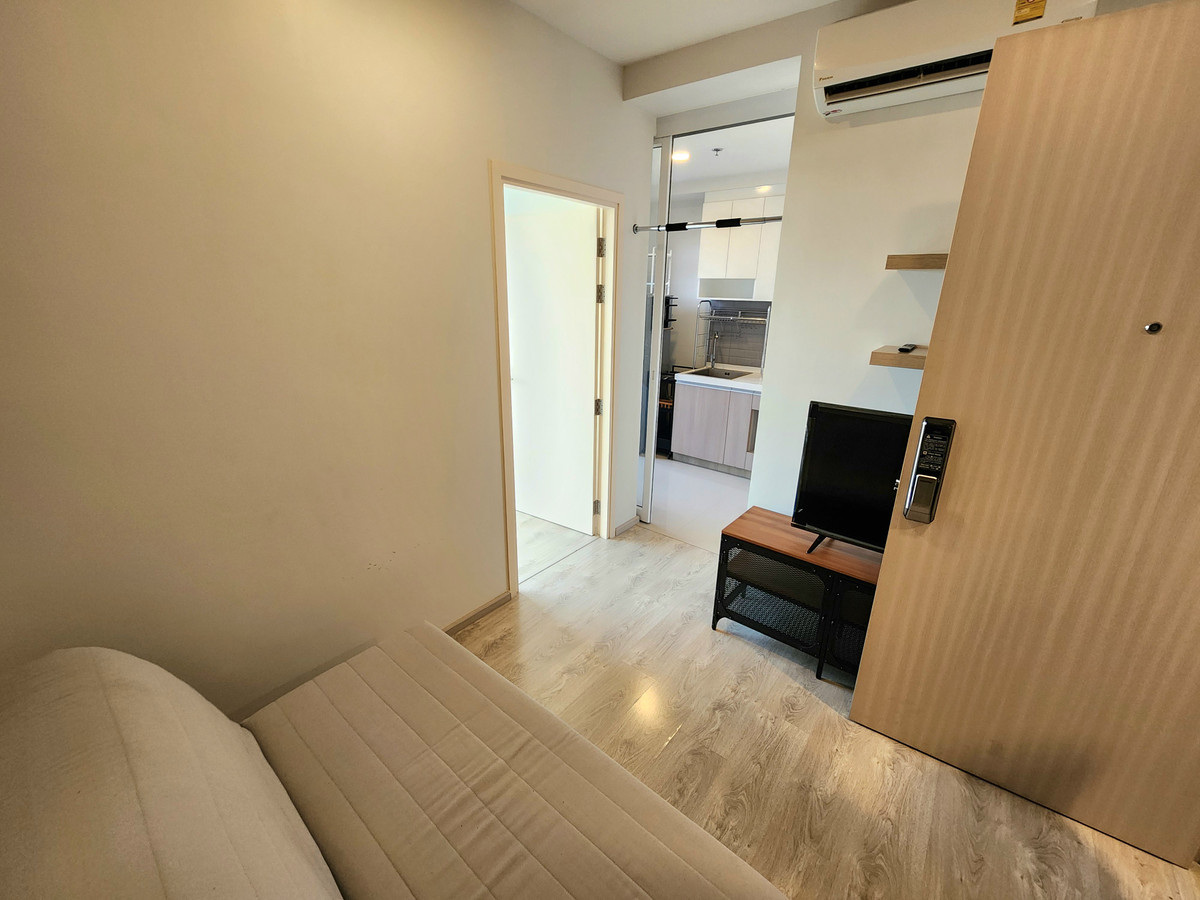 ขายคอนโดปิ่นเกล้า จรัญสนิทวงศ์ : **ขายราคาต่ำกว่าประเมิน ขายขาดทุนไปเลย ทิศเหนือ ไม่ร้อน เพดานสูง 2.65 เมตร ** ขาย The Tree จรัญ 30 ทำเล ไฟฉาย-ศิริราช สังคมดี ห้องใหม่พร้อมอยู่มาดูได้