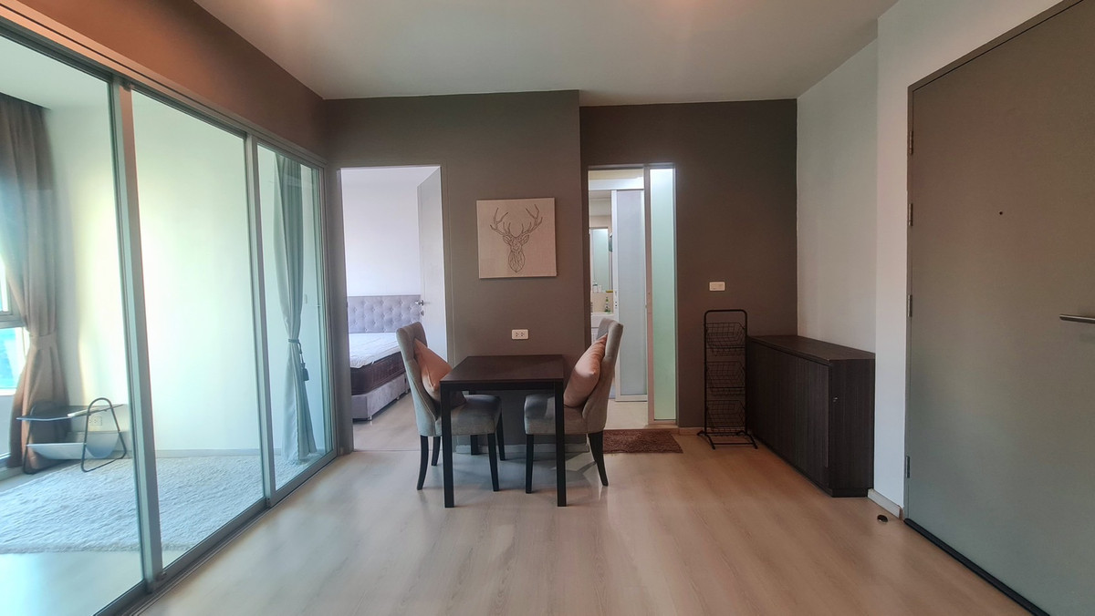 ขายคอนโดรัชดา ห้วยขวาง : 🔥 ขาย 🔥 ไลฟ์ รัชดาภิเษก - Life Ratchadapisek / 2 ห้องนอน  E081