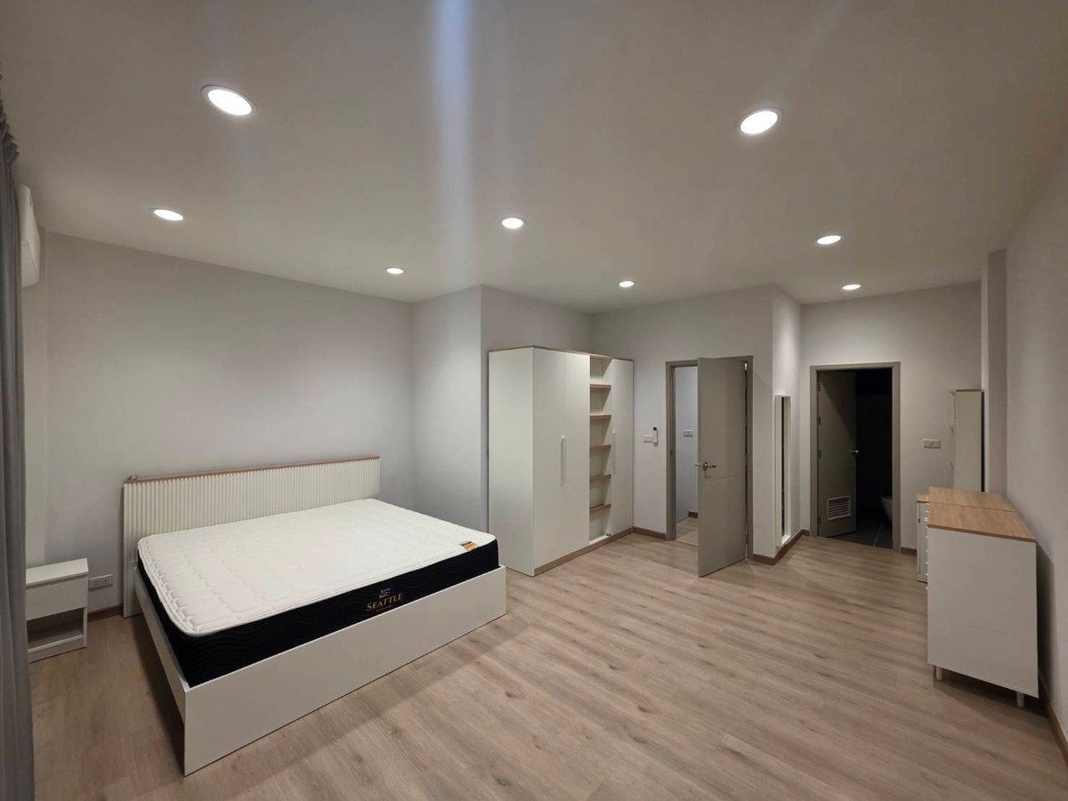 ให้เช่าทาวน์โฮมนวมินทร์ รามอินทรา : ให้เช่าทาวน์โฮม พรีเมี่ยม เพลส พหลโยธิน - รามอินทรา ใกล้ บิ๊กซี ดอนเมือง (สะพานใหม่) เพียง 5 นาที