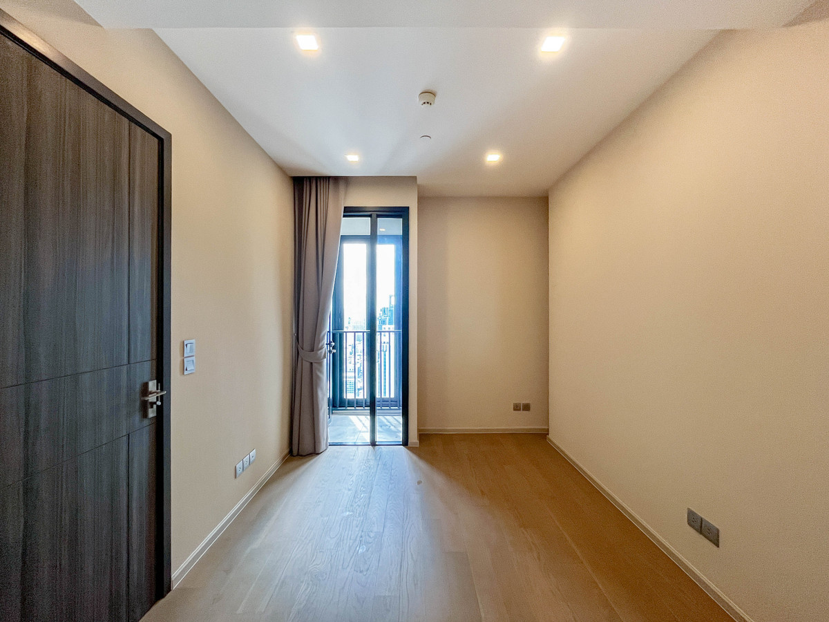 ขายคอนโดสุขุมวิท อโศก ทองหล่อ : F.Q. ขายคอนโด Ashton Asoke ราคา 7,680,000 บาท [SHN00069]