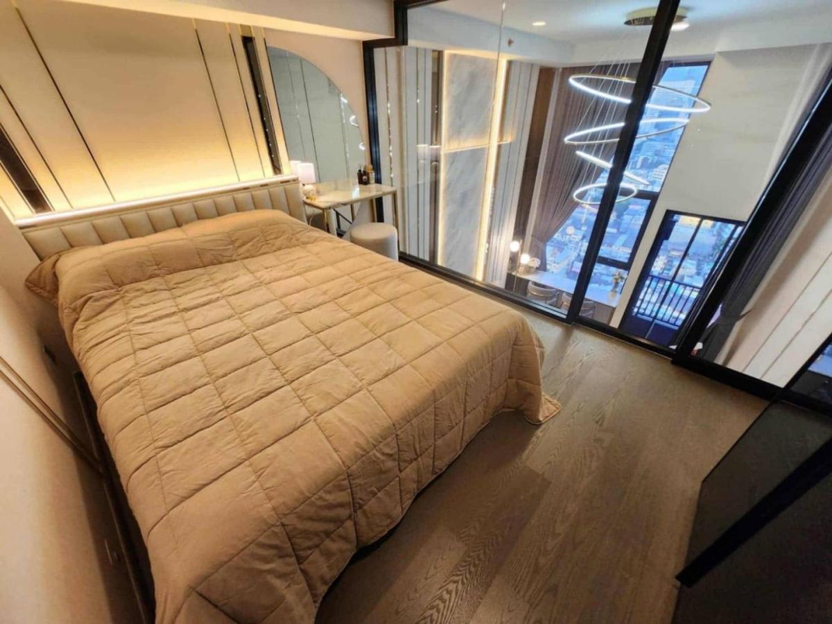 For RentCondoSiam Paragon ,Chulalongkorn,Samyan : 🔥Rent Now🔥 Park Origin Chula-Samyan, near MRT Hua Lamphong Station, fully furnished, ready to move in.