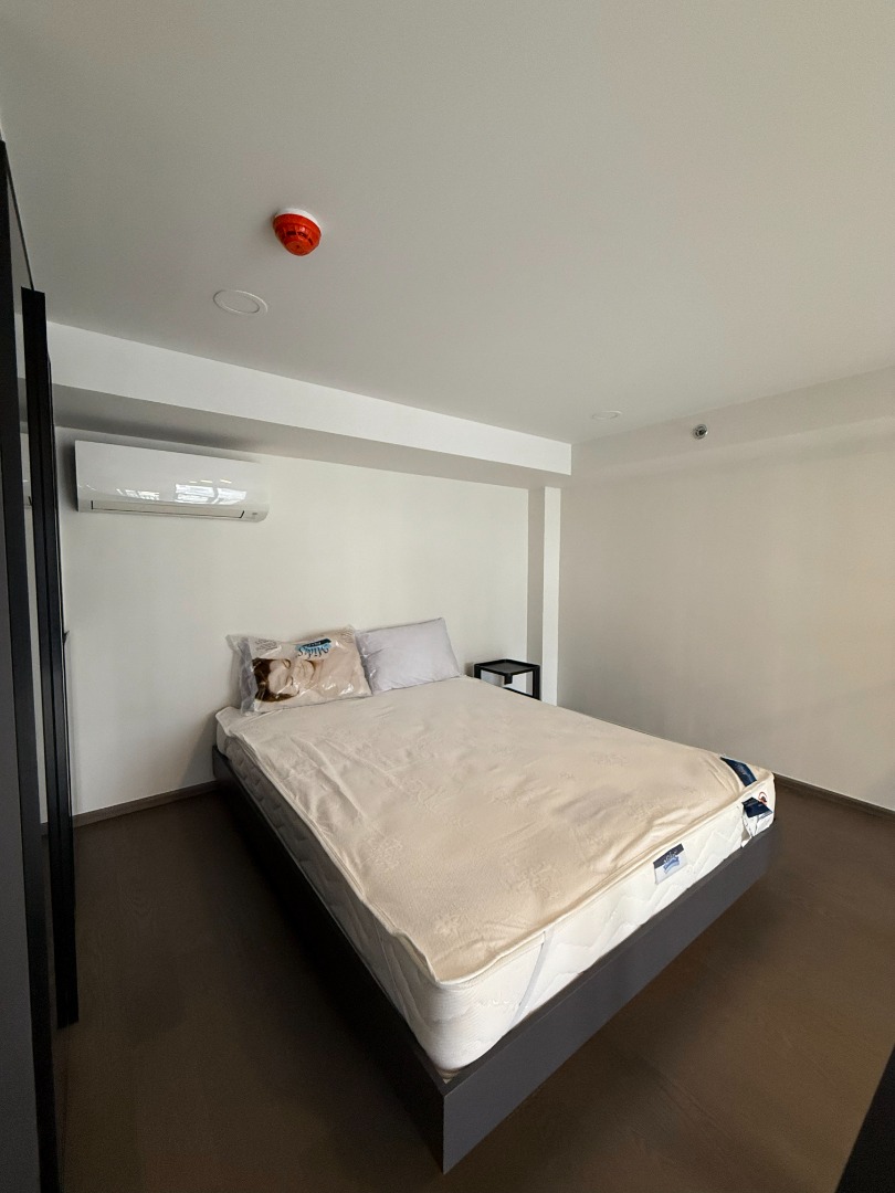 ให้เช่าคอนโดสยาม จุฬา สามย่าน : 🔥เช่าด่วน🔥พาร์ค ออริจิ้น จุฬา-สามย่าน ใกล้สถานีรถไฟฟ้า MRT หัวลำโพง เฟอร์นิเจอร์ครบ พร้อมเข้าอยู่