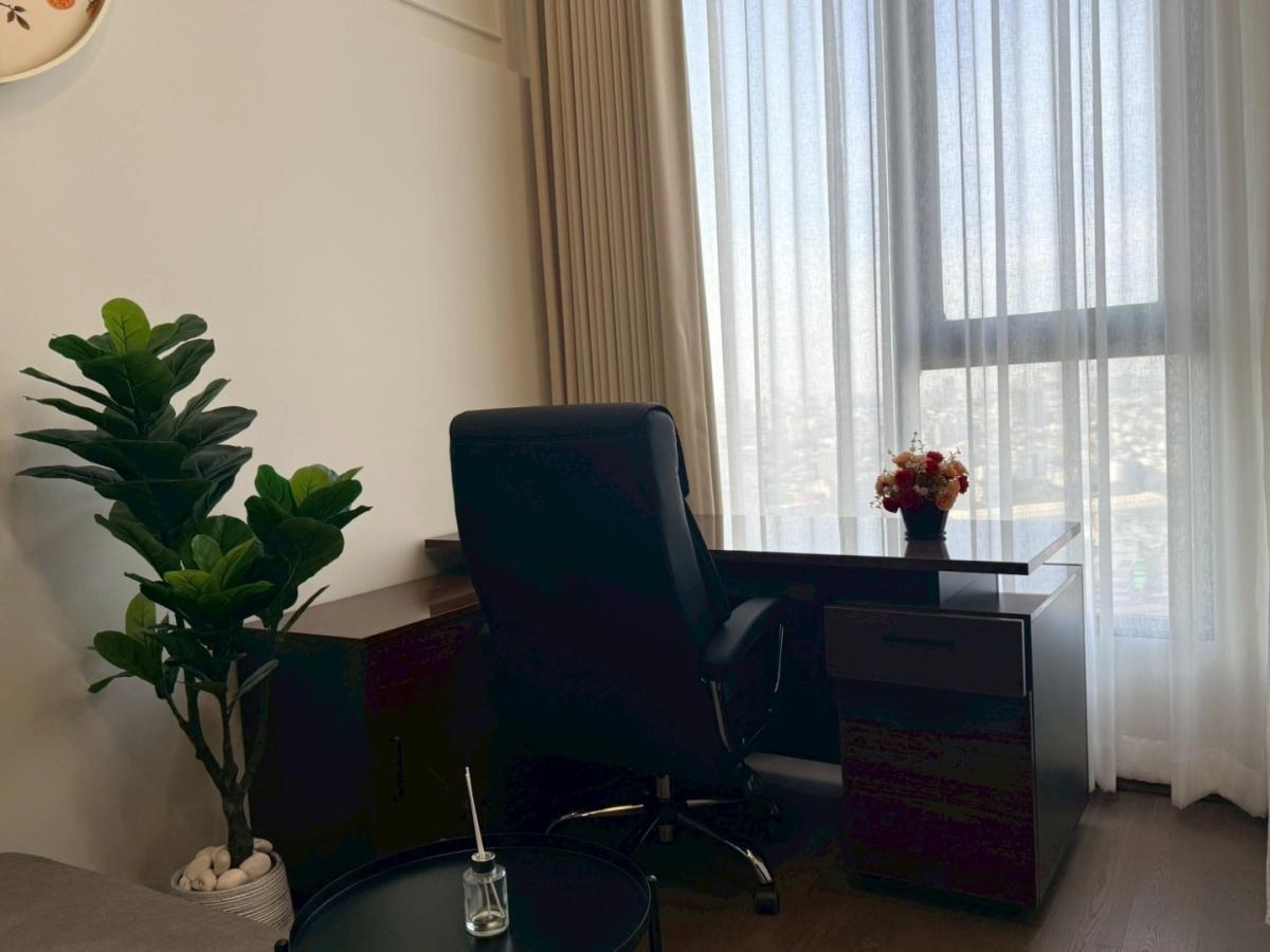 ให้เช่าคอนโดสยาม จุฬา สามย่าน : 🔥เช่าด่วน🔥พาร์ค ออริจิ้น จุฬา-สามย่าน ใกล้สถานีรถไฟฟ้า MRT หัวลำโพง เฟอร์นิเจอร์ครบ พร้อมเข้าอยู่