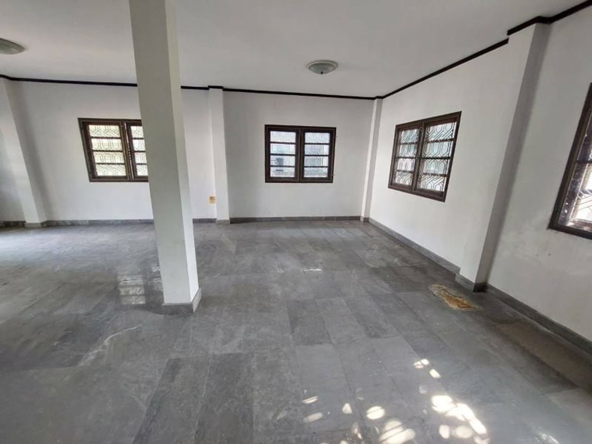 For SaleHouseMin Buri, Romklao : 2-story detached house for sale, Phetmanee Village Rat Uthit Road 18 Near the Pink Line MRT station (N.1958)
