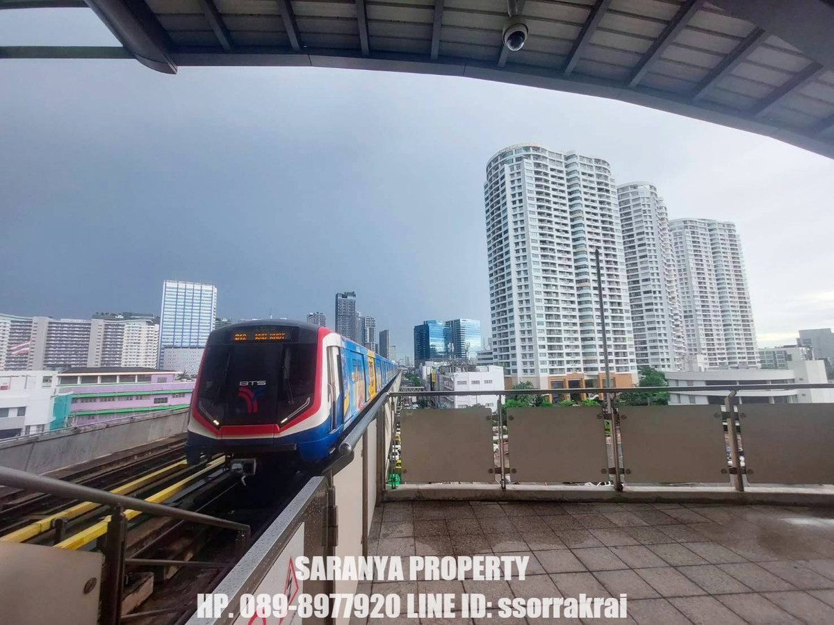 For SaleCondoKasetsart, Ratchayothin : Supalai Park Phahon Yothin 21 for sale Next to BTS Phahon Yothin 24/The Central Phahon Yothin 87 sq m. 2 bedrooms, 2 bathrooms, 1 balcony Price: Bht. 5,750,000  AG : Saranya 0898977920 Line ID: ssorrakrai