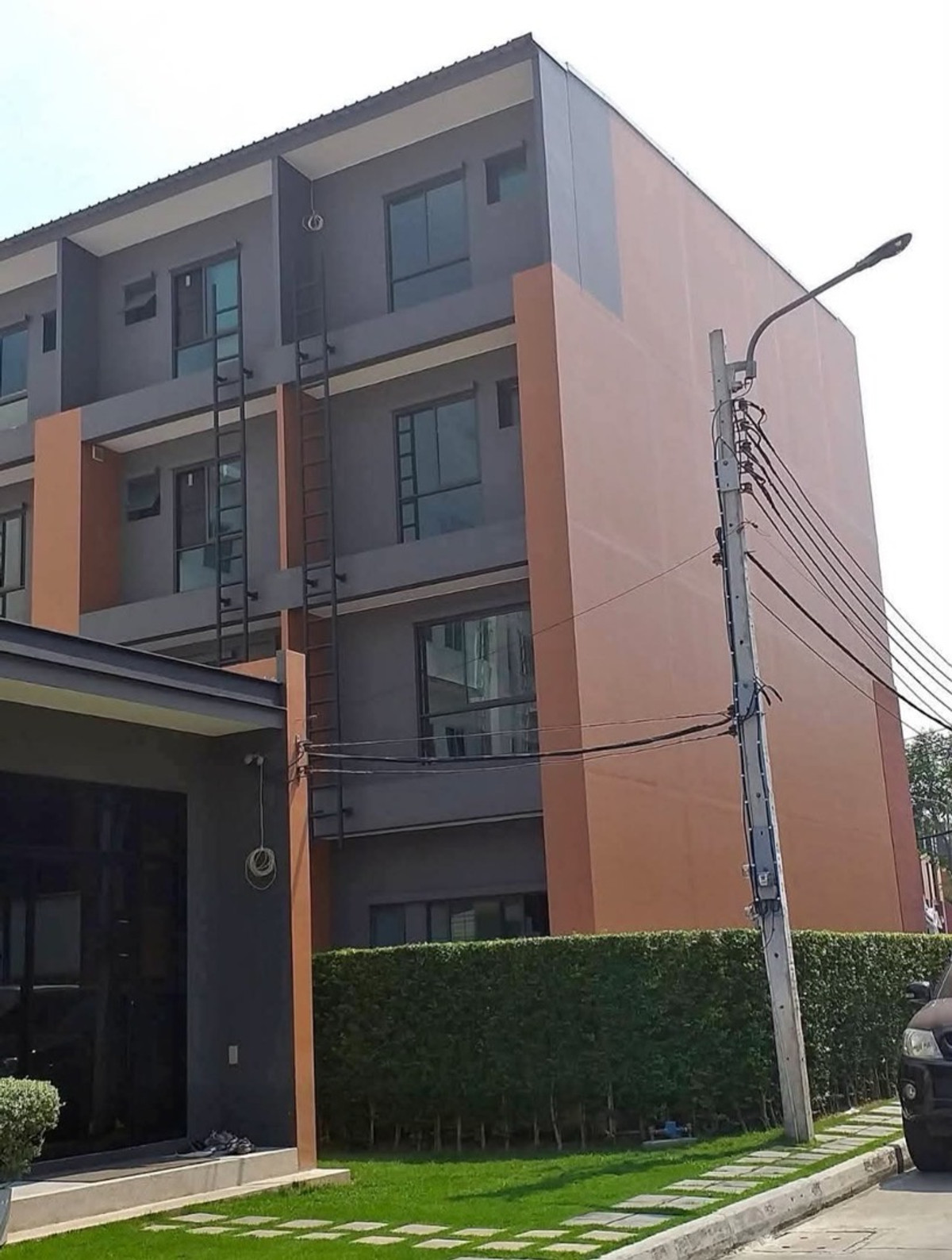 For RentTownhomeBang kae, Phetkasem : 🏢 Commercial building for rent, 3.5 floors, behind Ma Charoen Road (Phetkasem 81)