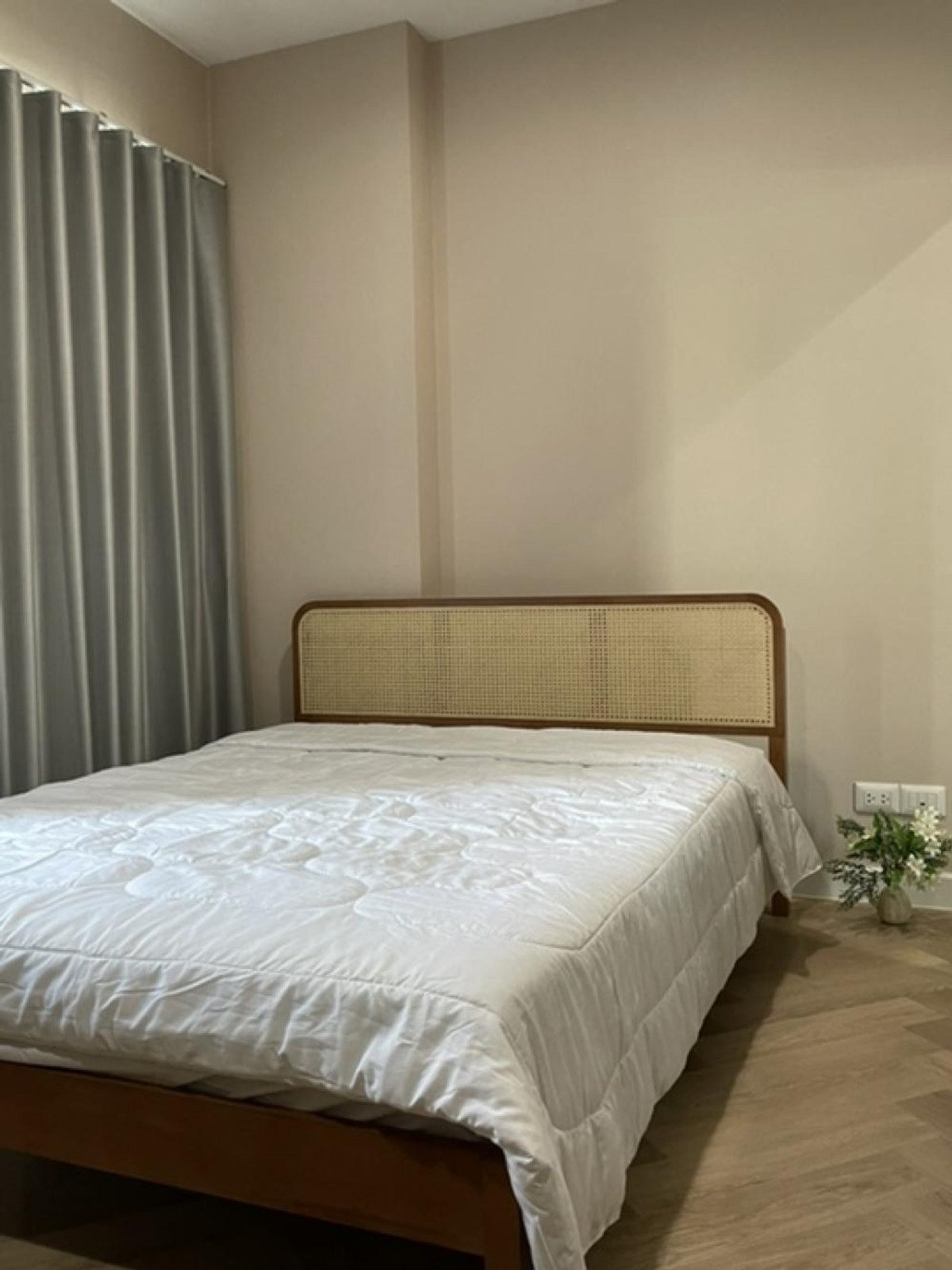 For SaleCondoRama9, Petchburi, RCA : For sale: condolette midst rama 9 Fully Furnished, convenient near MRT Pharam 9 (S5262)