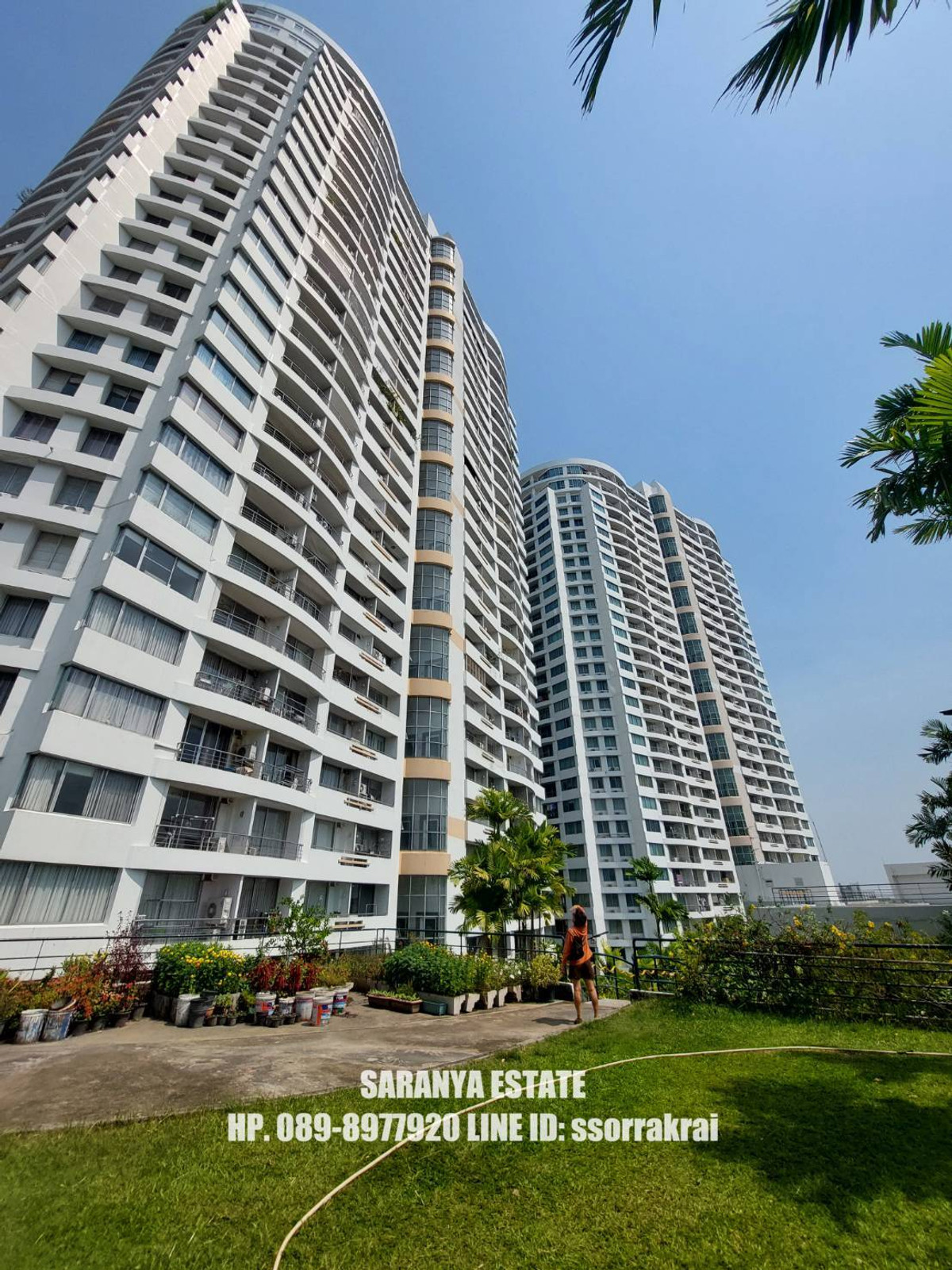 For SaleCondoKasetsart, Ratchayothin : Supalai Park Phahon Yothin 21 for sale Next to BTS Phahon Yothin 24/The Central Phahon Yothin 87 sq m. 2 bedrooms, 2 bathrooms, 1 balcony Price: Bht. 5,750,000  AG : Saranya 0898977920 Line ID: ssorrakrai