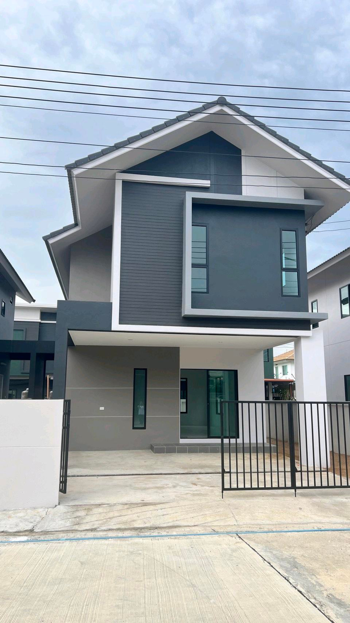 ขายปทุมธานี รังสิต ธรรมศาสตร์ : #ผ่อนตรงเจ้าของ 
🏠 หมู่บ้านวรารักษ์2-รังสิตคลองสาม #บ้านมือ1 
