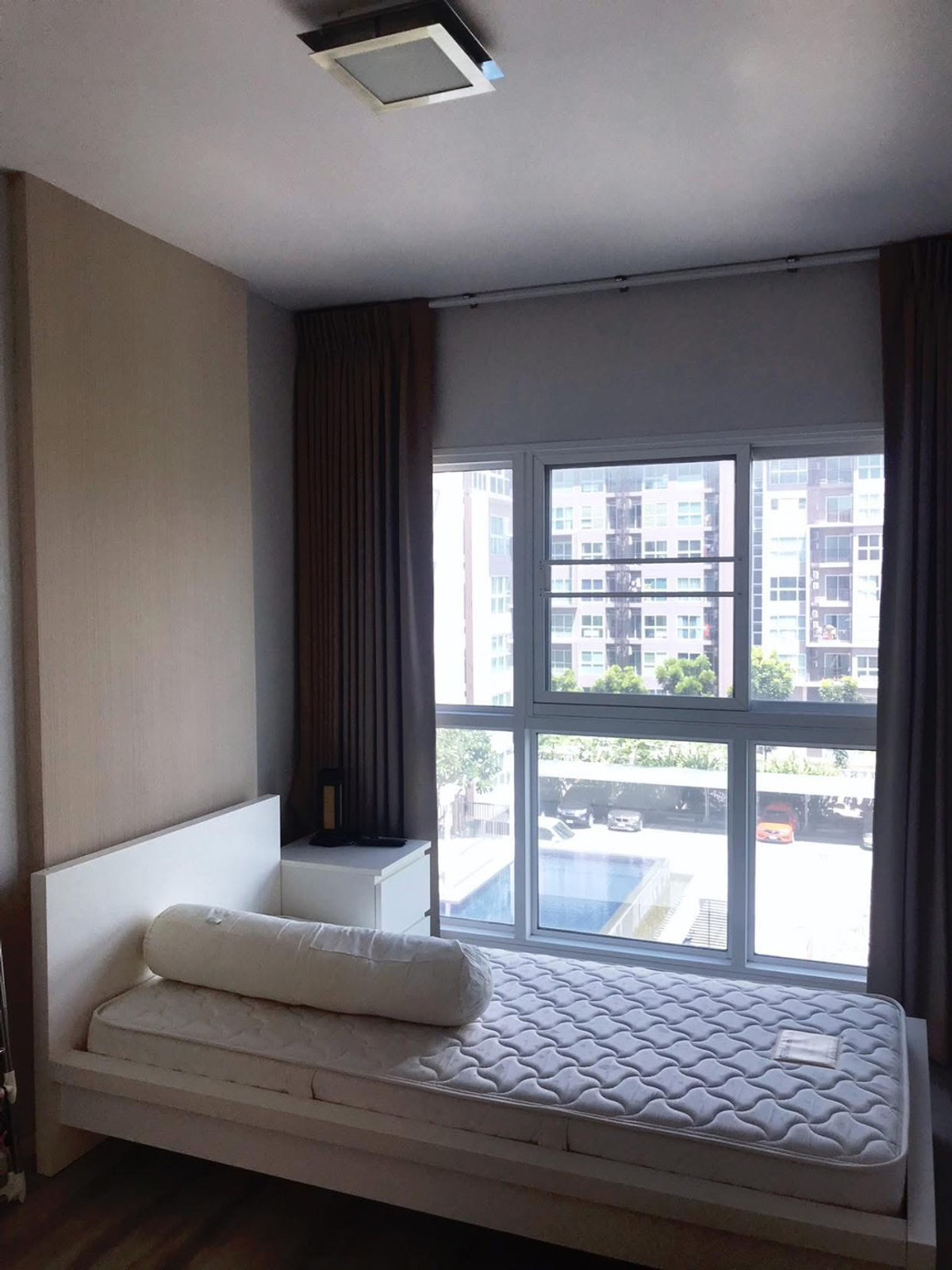 ให้เช่าคอนโดแจ้งวัฒนะ เมืองทอง : คอนโด ดับเบิ้ล เลค เมืองทอง วิวทะเลสาป  ราคา 18-20k   โทร 081-912-8883