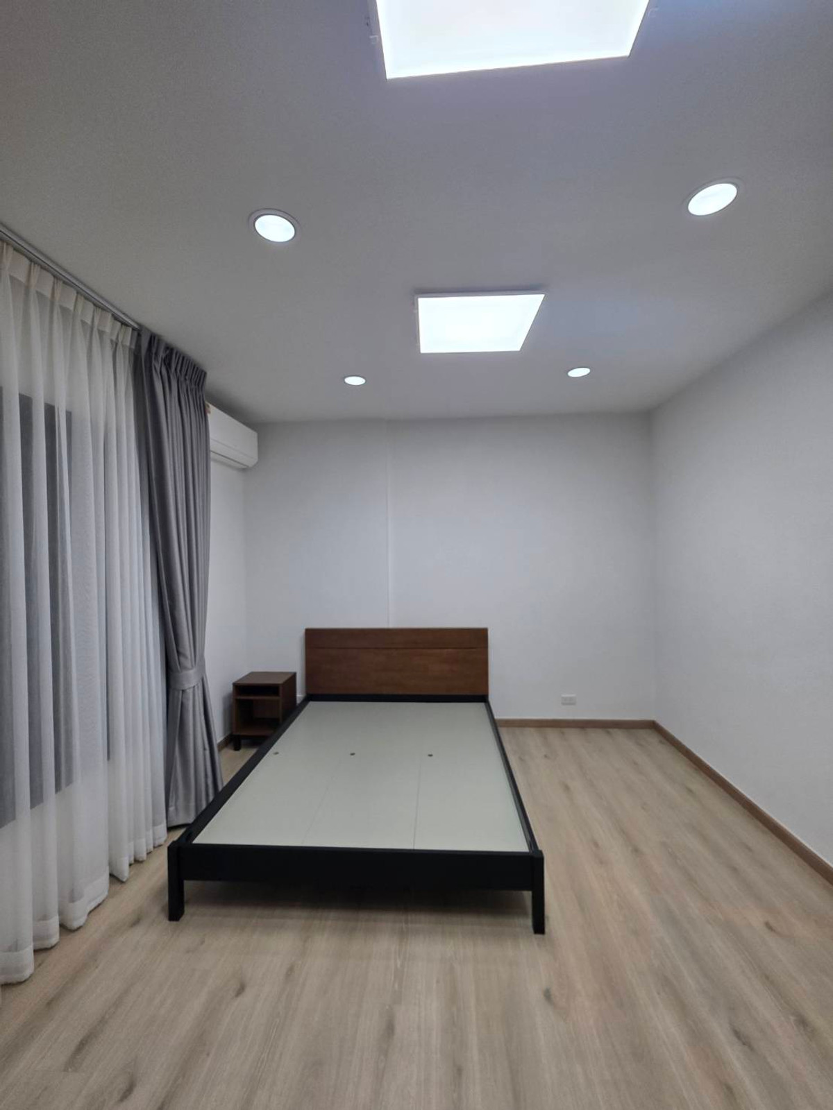 ให้เช่าทาวน์โฮมนวมินทร์ รามอินทรา : ให้เช่าทาวน์โฮม พรีเมี่ยม เพลส พหลโยธิน - รามอินทรา ใกล้ บิ๊กซี ดอนเมือง (สะพานใหม่) เพียง 5 นาที