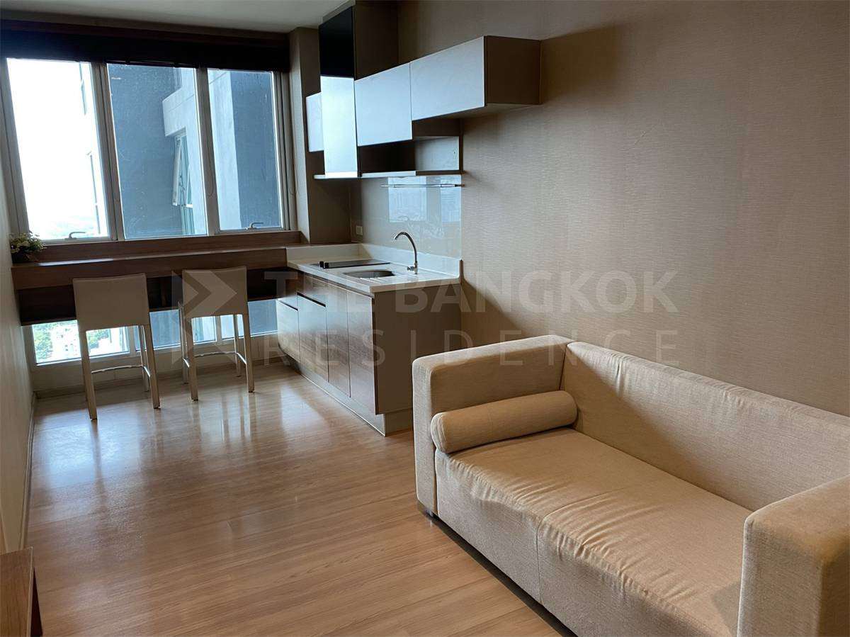 ขายคอนโดสะพานควาย จตุจักร : 🔥ขาย🔥Rhythm Phahol - Ari  ห้องเฟอร์นิเจอร์ครบ ติดต่อ Tel. คุณออย 0935979942/0815483711