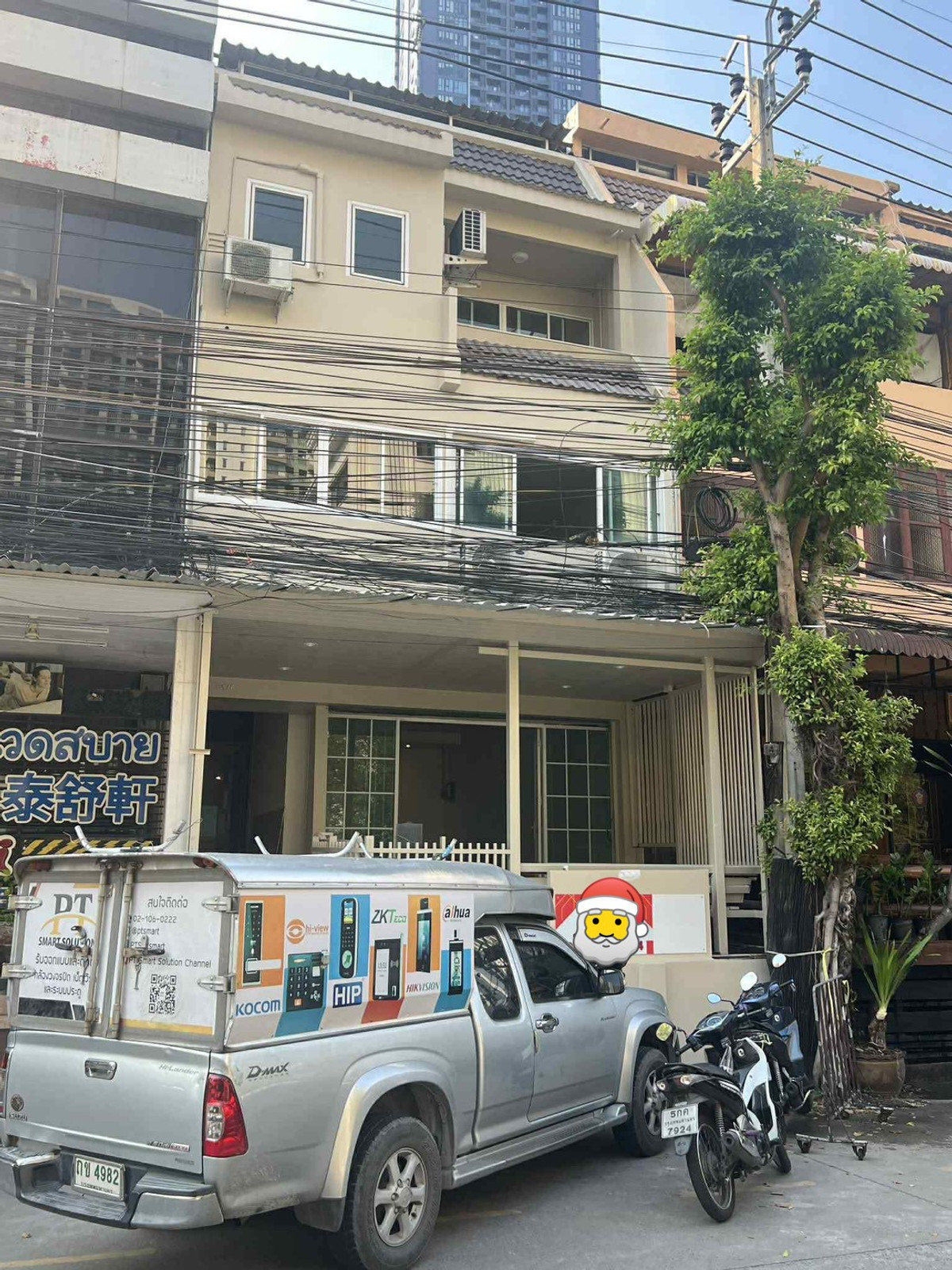 ให้เช่าโฮมออฟฟิศพระราม 9 เพชรบุรีตัดใหม่ RCA : 🏢 ให้เช่า Home Office 4 ชั้น | พระราม 9 ทำเลทอง 6 ห้องนอน 5 ห้องน้ำ ใกล้ Central & MRT ✨ Ready to Move in | ตกแต่งใหม่ พร้อมใช้งาน