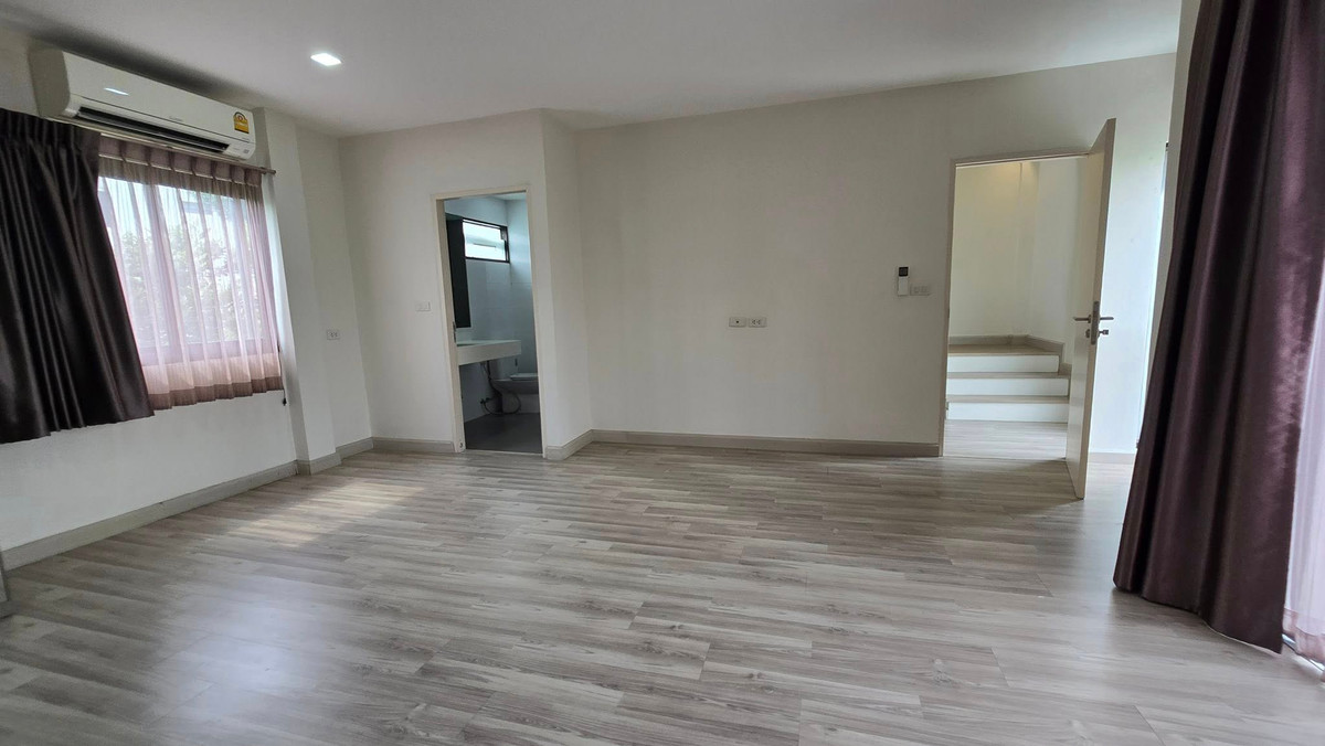 For RentTownhomeMin Buri, Romklao : Villa Albero Rama 9 - Srinakarin / 3 Bedrooms (FOR RENT) BZD095