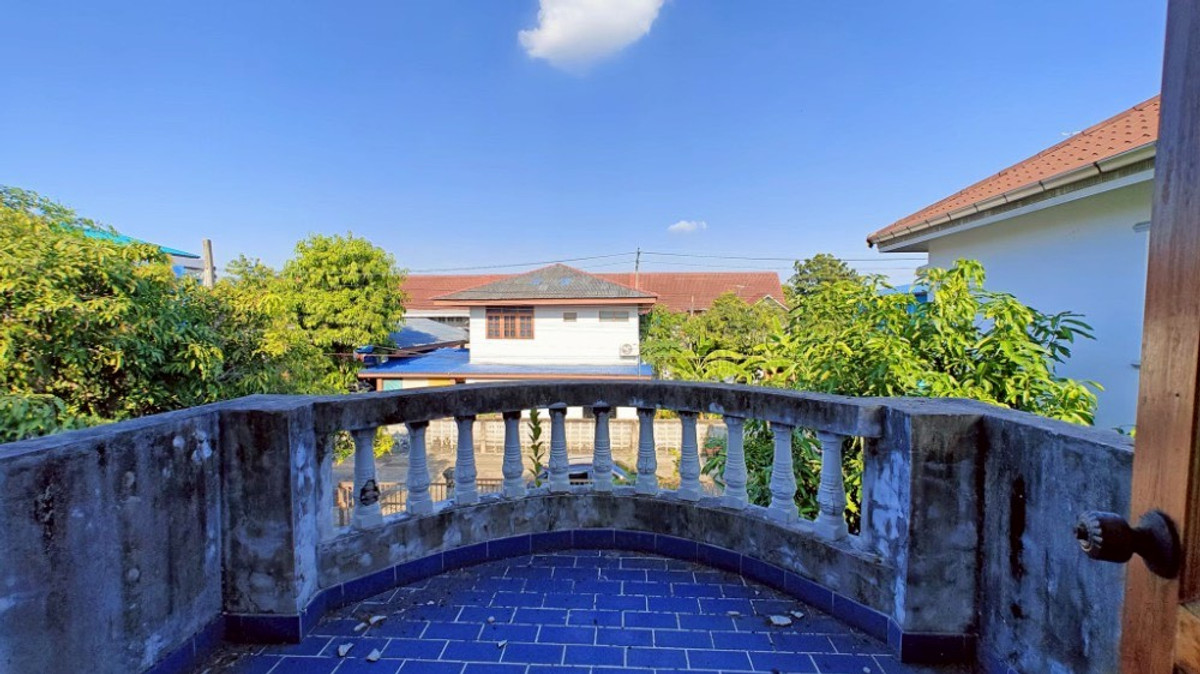 For SaleHouseMin Buri, Romklao : 2-story detached house for sale, Phetmanee Village Rat Uthit Road 18 Near the Pink Line MRT station (N.1958)