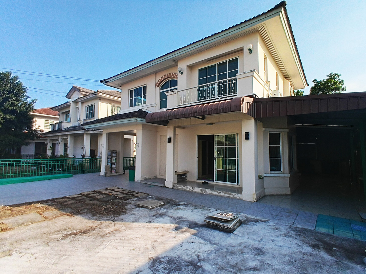 For SaleHousePathum Thani,Rangsit, Thammasat : Single house for sale, Mandana Rangsit Klong 2 (corner unit), 72.6 sq.w. High embankment, paved perimeter, and foundation piles ready for immediate construction of a guest house!