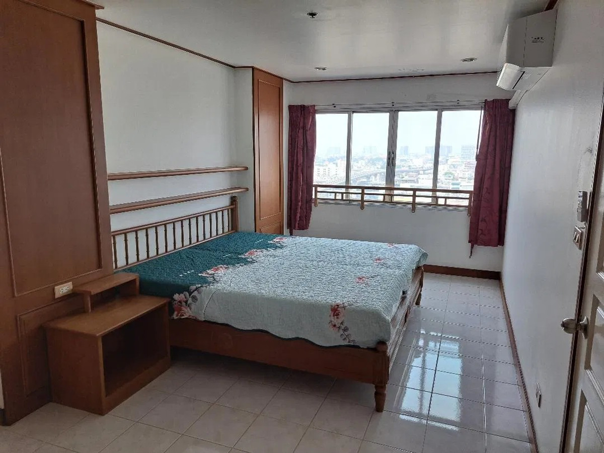 For SaleCondoPinklao, Charansanitwong : (Code T347) Condo for sale Commonwealth pinklao: Commonwealth Pinklao near MRT Bang Yi Khan.