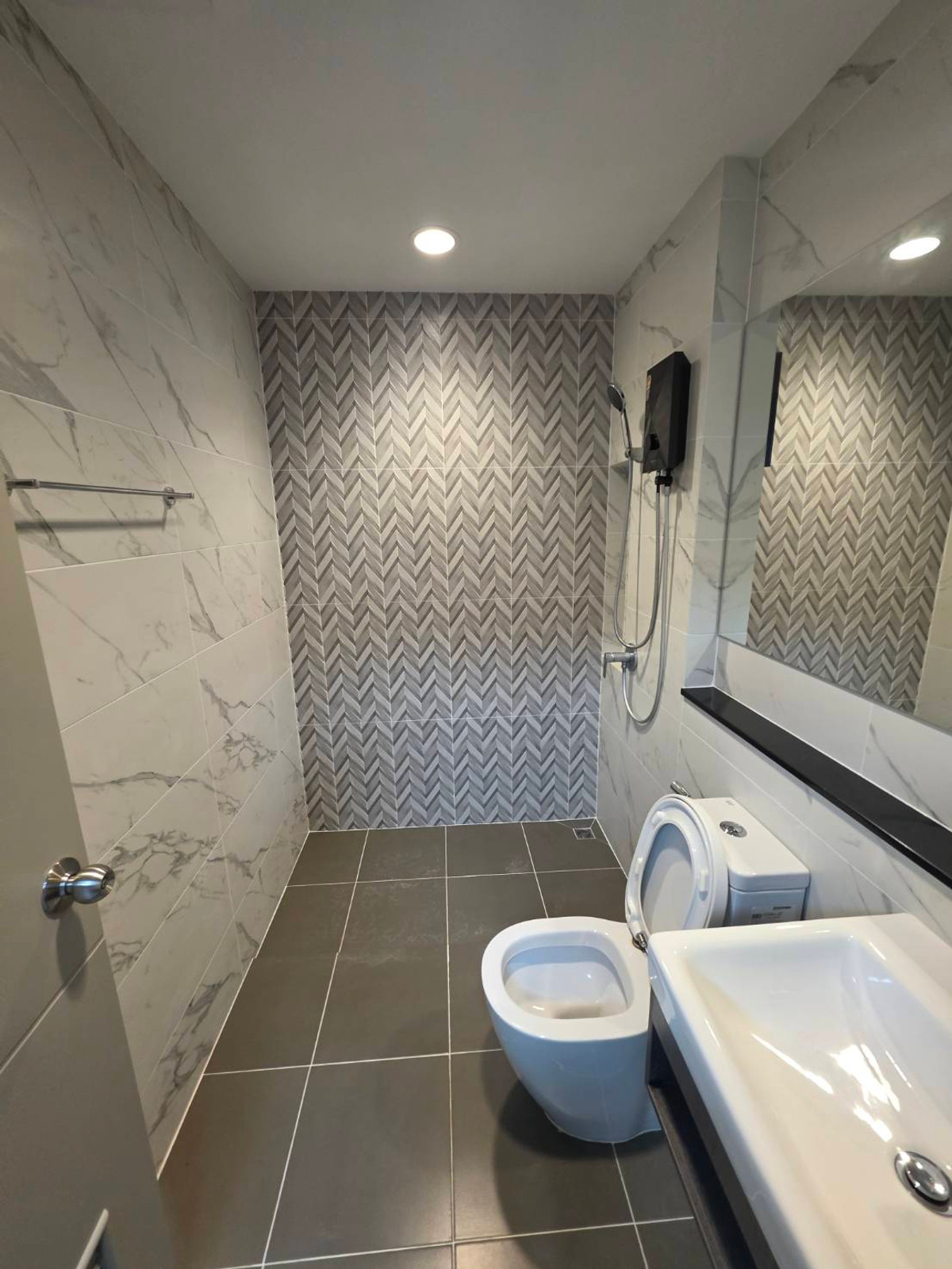 ให้เช่าทาวน์โฮมนวมินทร์ รามอินทรา : ให้เช่าทาวน์โฮม พรีเมี่ยม เพลส พหลโยธิน - รามอินทรา ใกล้ บิ๊กซี ดอนเมือง (สะพานใหม่) เพียง 5 นาที