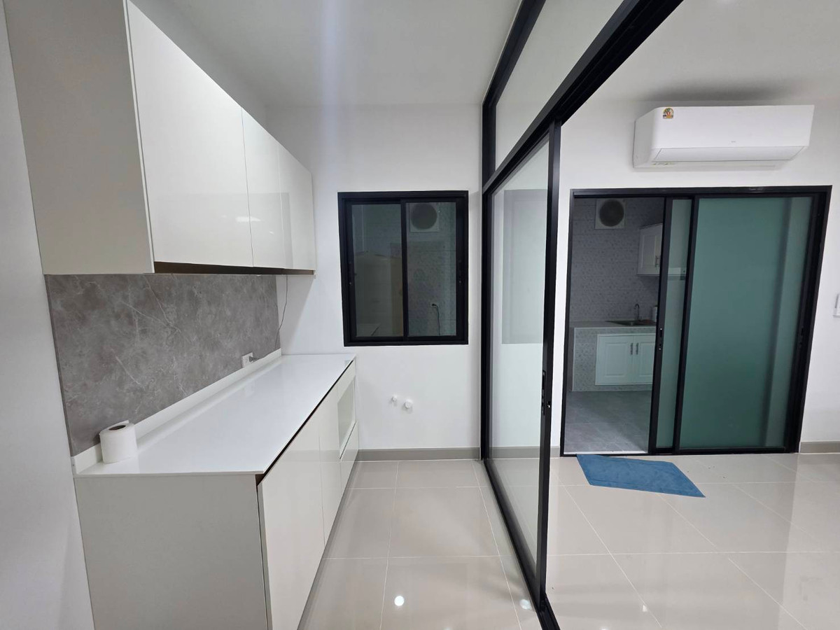 ให้เช่าทาวน์โฮมนวมินทร์ รามอินทรา : ให้เช่าทาวน์โฮม พรีเมี่ยม เพลส พหลโยธิน - รามอินทรา ใกล้ บิ๊กซี ดอนเมือง (สะพานใหม่) เพียง 5 นาที