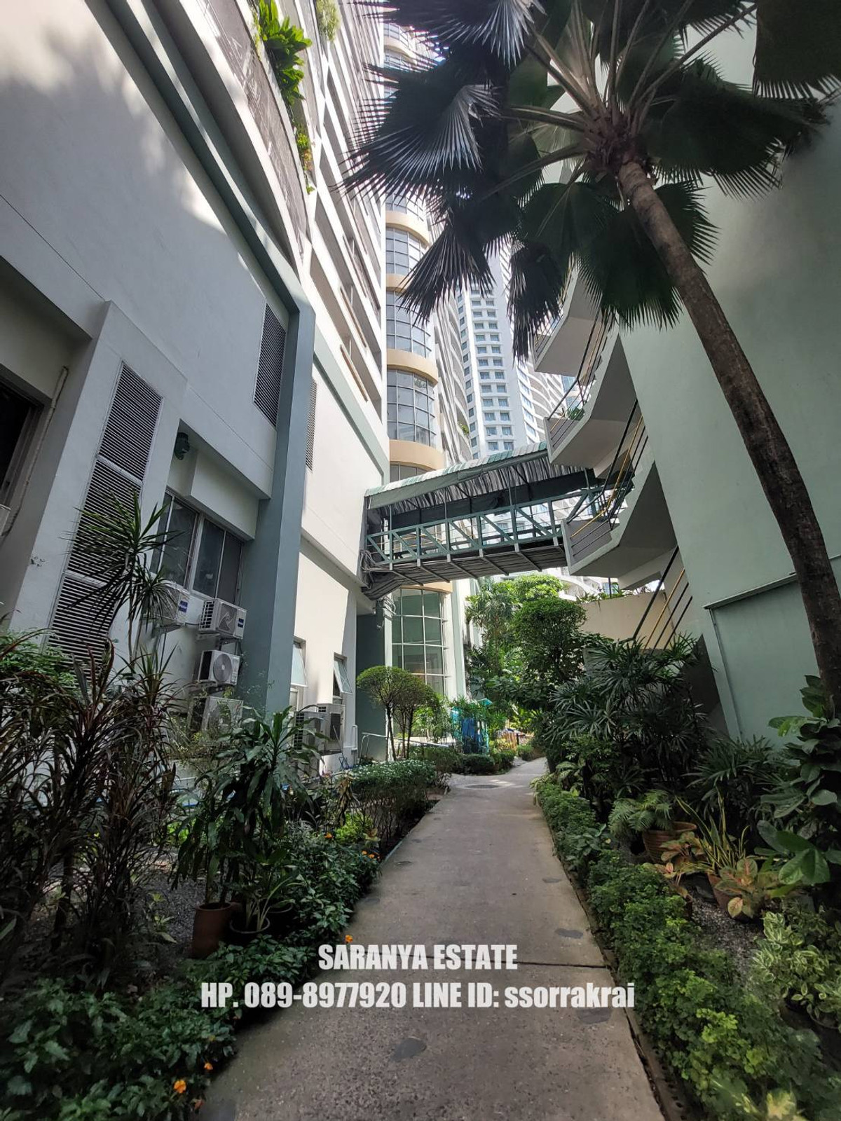 For SaleCondoKasetsart, Ratchayothin : Supalai Park Phahon Yothin 21 for sale Next to BTS Phahon Yothin 24/The Central Phahon Yothin 87 sq m. 2 bedrooms, 2 bathrooms, 1 balcony Price: Bht. 5,750,000  AG : Saranya 0898977920 Line ID: ssorrakrai