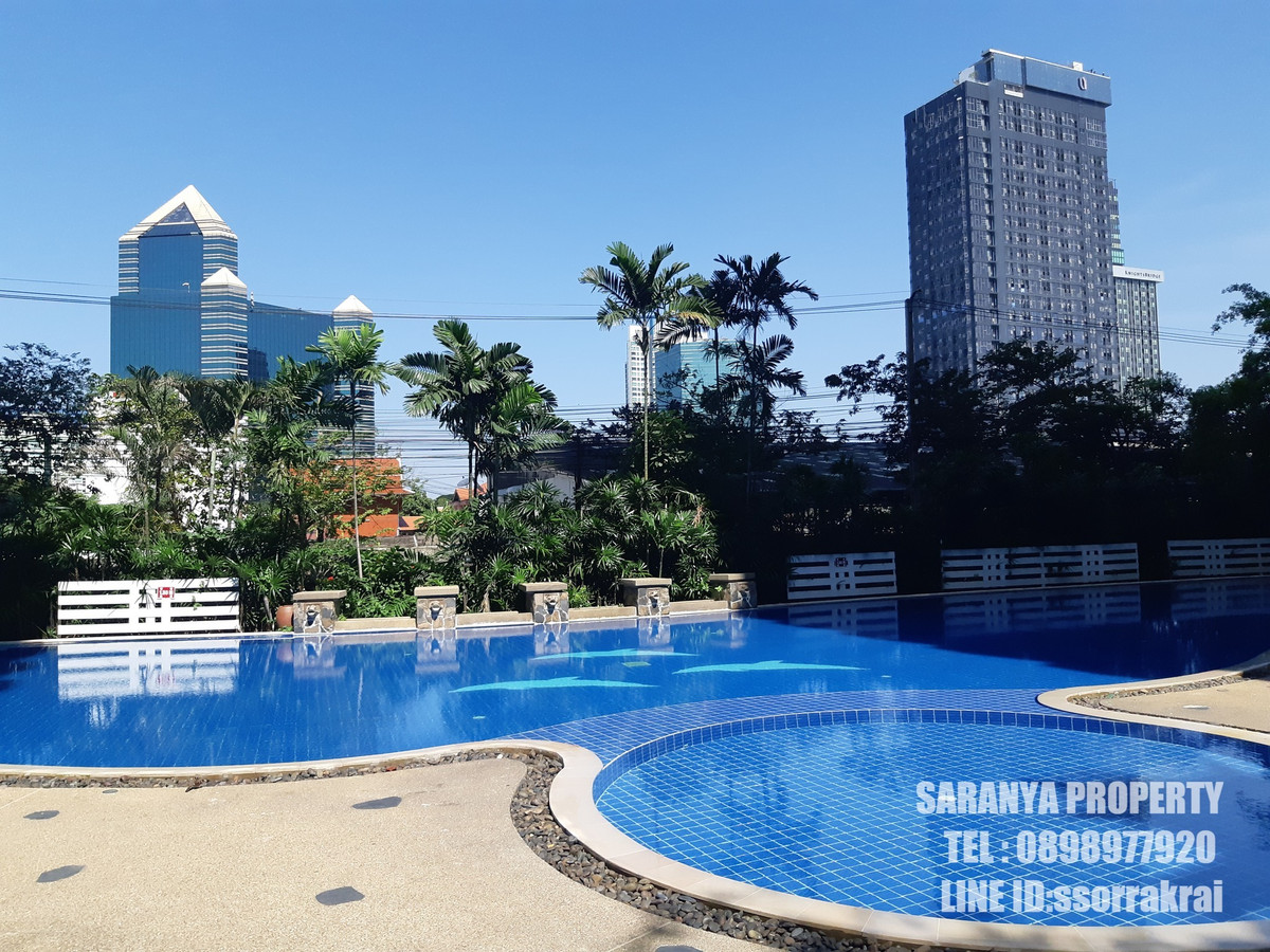 For SaleCondoKasetsart, Ratchayothin : Supalai Park Phahon Yothin 21 for sale Next to BTS Phahon Yothin 24/The Central Phahon Yothin 87 sq m. 2 bedrooms, 2 bathrooms, 1 balcony Price: Bht. 5,750,000  AG : Saranya 0898977920 Line ID: ssorrakrai
