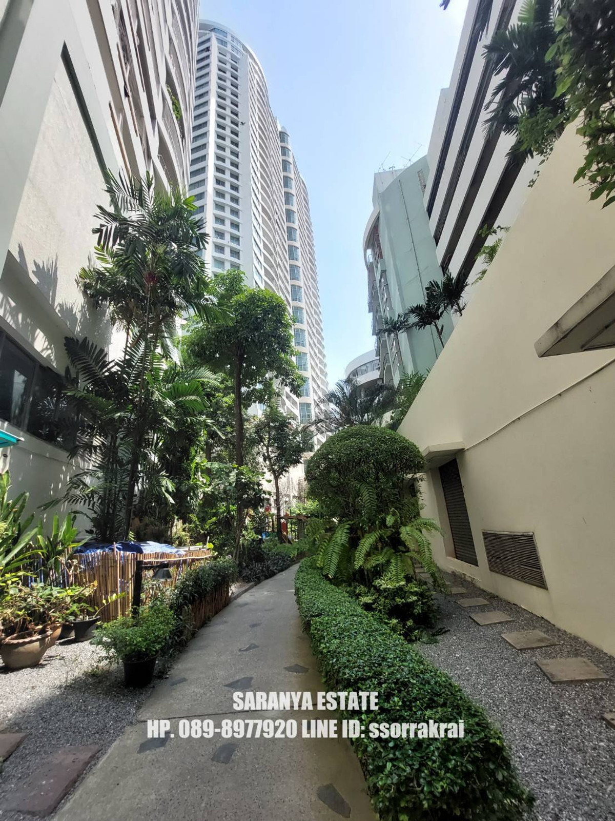 For SaleCondoKasetsart, Ratchayothin : Supalai Park Phahon Yothin 21 for sale Next to BTS Phahon Yothin 24/The Central Phahon Yothin 87 sq m. 2 bedrooms, 2 bathrooms, 1 balcony Price: Bht. 5,750,000  AG : Saranya 0898977920 Line ID: ssorrakrai