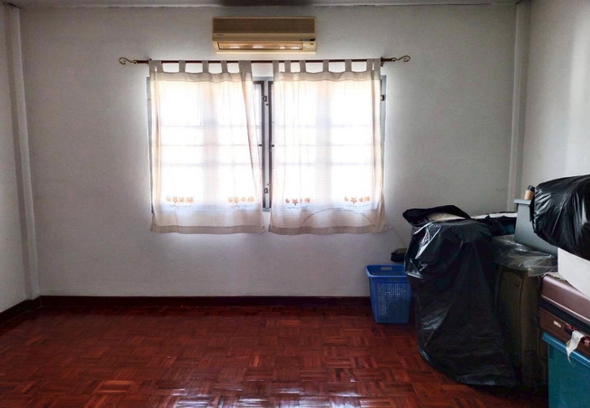 For SaleTownhomeSeri Thai, Ramkhamhaeng Nida : Townhouse for sale, Ranee Village 7, Suan Siam, Soi Suan Siam 24, area 16 sq m, 2 floors, 2 bedrooms, 2 bathrooms, price negotiable.