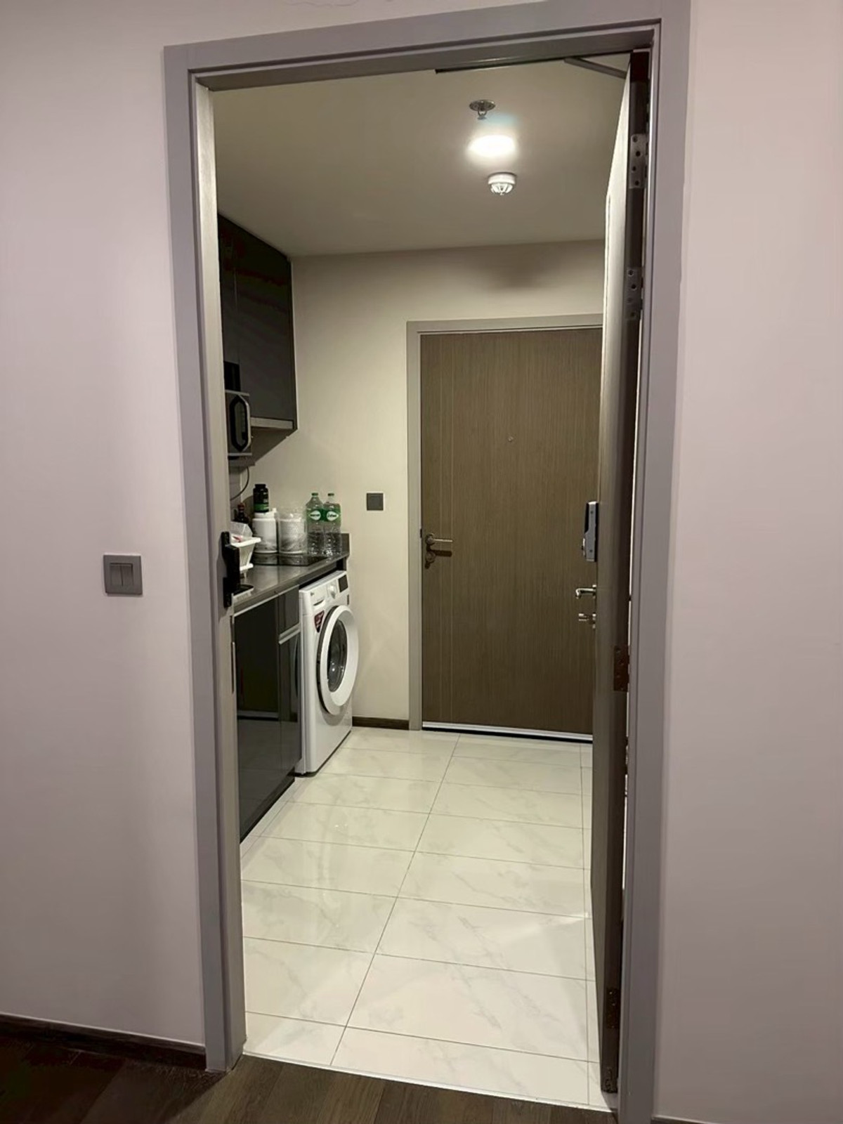 ให้เช่าคอนโดราชเทวี พญาไท : For Rent: Ideo Q Siam–Ratchathewi🛏 1 Bedroom | 📐 34 sq.m.💰 Rent: 20,000 THB/monthcontact 0646428664 (Phat)contact 0946242014 (Nui)