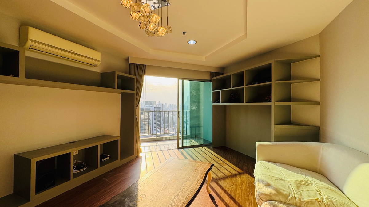 ขายคอนโดพระราม 9 เพชรบุรีตัดใหม่ RCA : ขาย! คอนโดพระรามเก้า ห้องใหญ่ วิวสวย  ราคาคุ้ม อยู่เองก็ดี ลงทุนก็ปัง