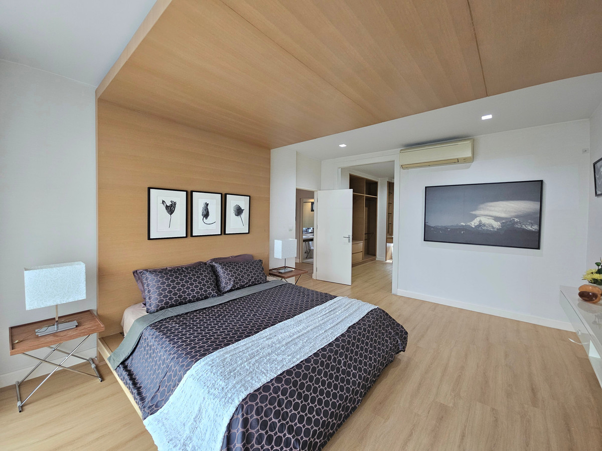 For RentHouseLadkrabang, Suwannaphum Airport : For rent Setthasiri On Nut-Srinakarin (76 sq m.) 4 bedrooms, 3 bathrooms.