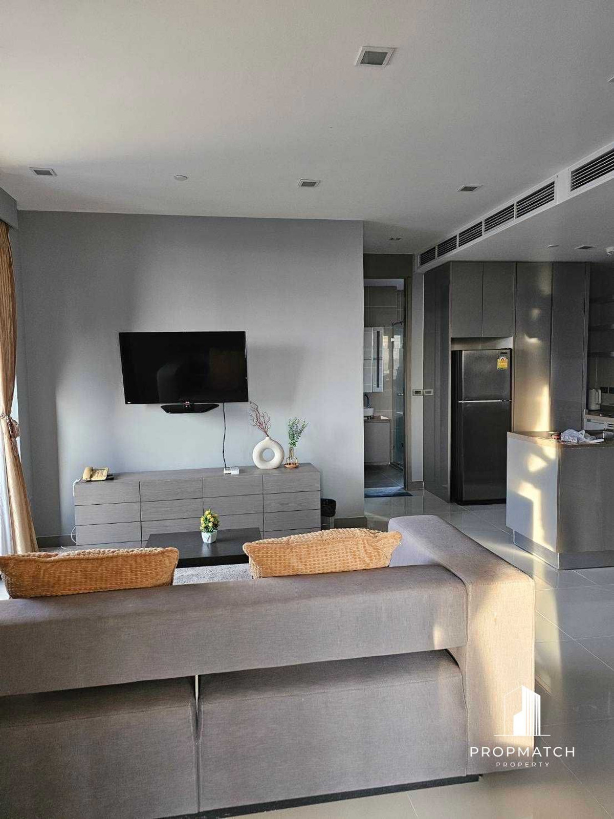 For RentCondoSilom, Saladaeng, Bangrak : ✨Flash Deal ✨M Silom (2Bed 2Bath 84SQM.) ready to move in! Only 80,000 baht per month Tel.0981315848 @propmatch