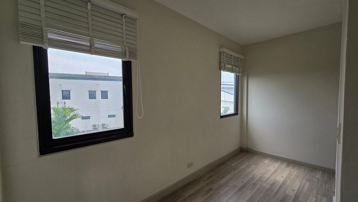 For RentTownhomeMin Buri, Romklao : Villa Albero Rama 9 - Srinakarin / 3 Bedrooms (FOR RENT) BZD095