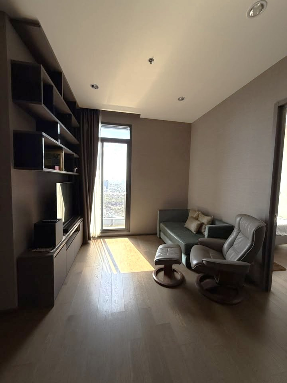 For RentCondoSathorn, Narathiwat : 🌆 FOR RENT | The Diplomat Sathorn – SUPER LUXURY CONDO