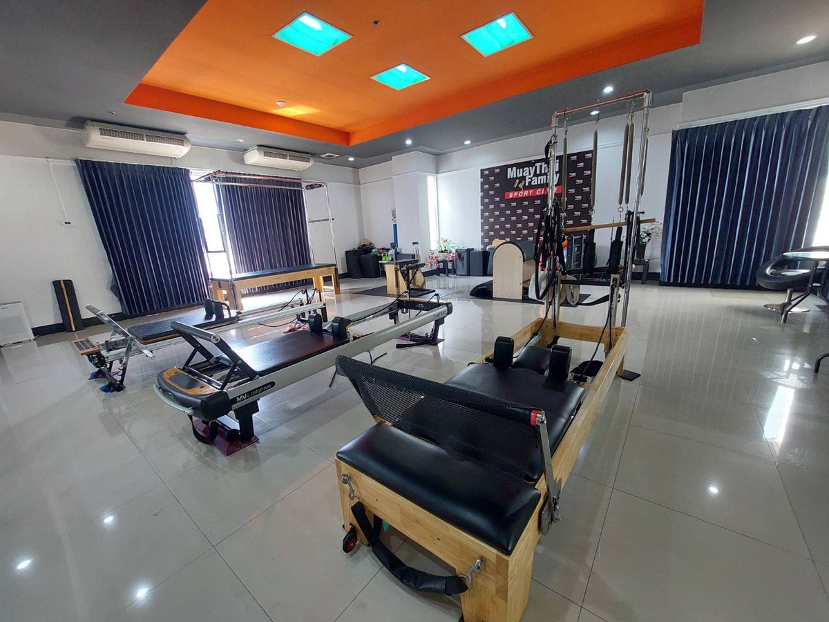 For SaleCondoKasetsart, Ratchayothin : Supalai Park Phahon Yothin 21 for sale Next to BTS Phahon Yothin 24/The Central Phahon Yothin 87 sq m. 2 bedrooms, 2 bathrooms, 1 balcony Price: Bht. 5,750,000  AG : Saranya 0898977920 Line ID: ssorrakrai