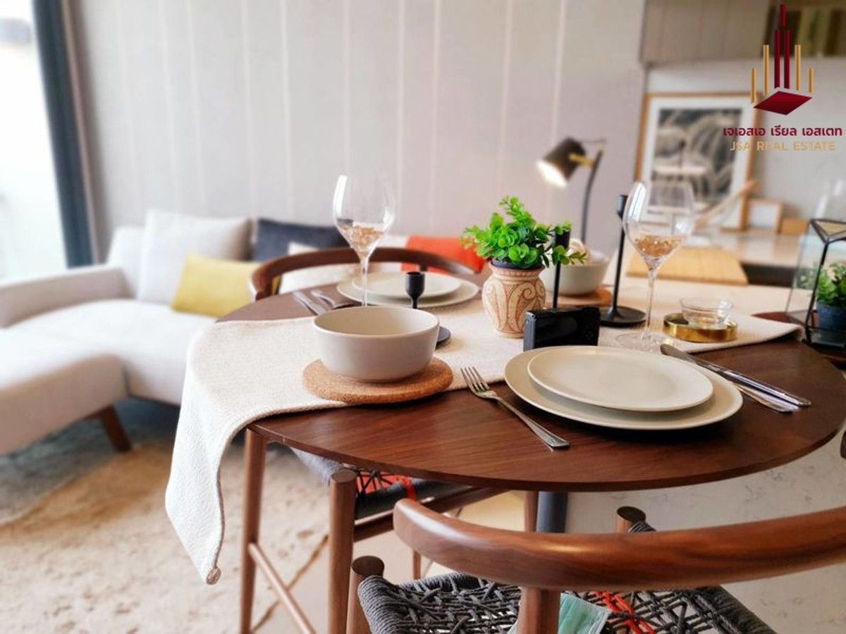 For SaleCondoSukhumvit, Asoke, Thonglor : ✨ For Sale: The Esse Asoke Condo ✨ 💰 Only 15,050,000 THB