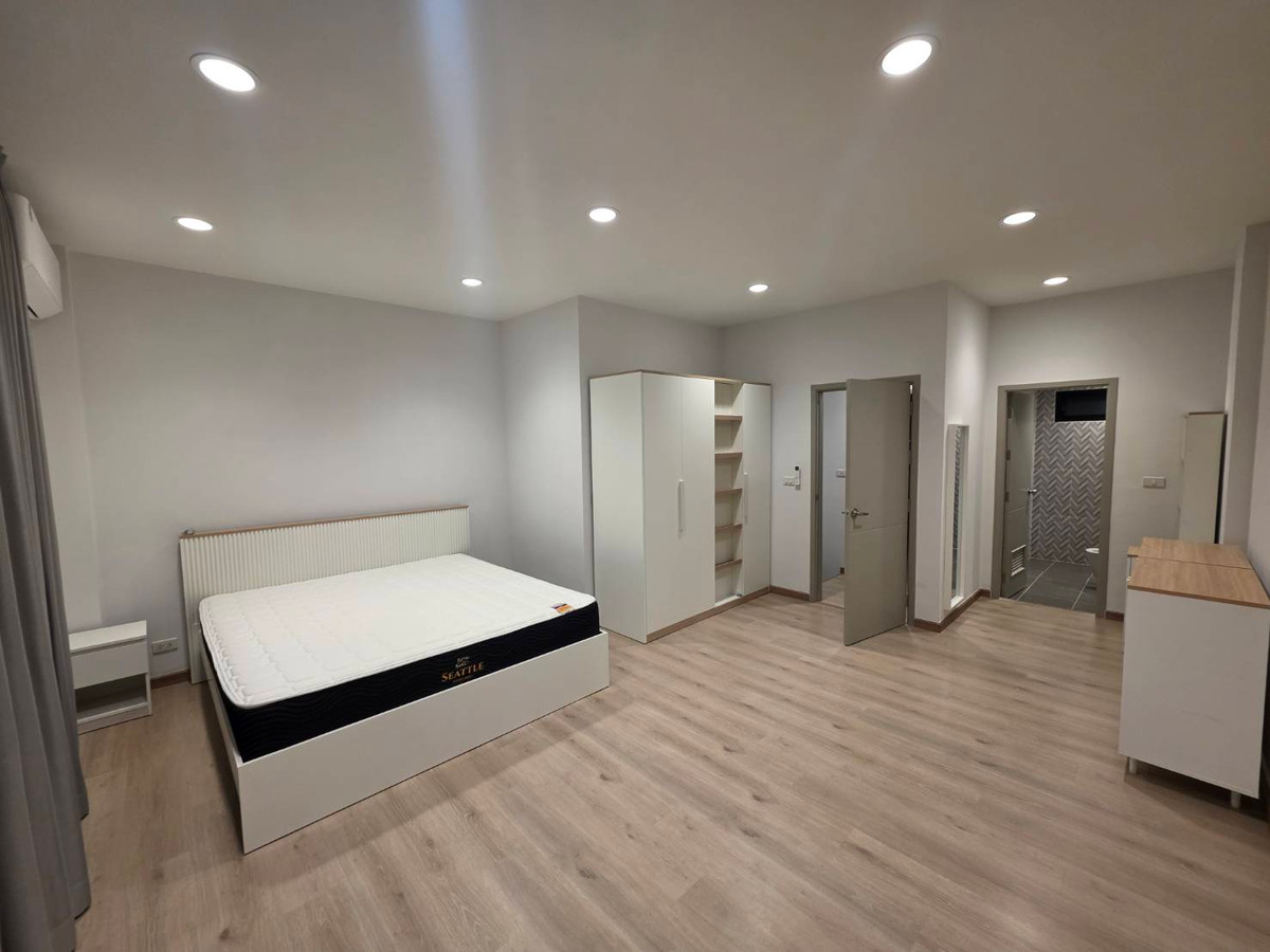 ให้เช่าทาวน์โฮมนวมินทร์ รามอินทรา : ให้เช่าทาวน์โฮม พรีเมี่ยม เพลส พหลโยธิน - รามอินทรา ใกล้ บิ๊กซี ดอนเมือง (สะพานใหม่) เพียง 5 นาที