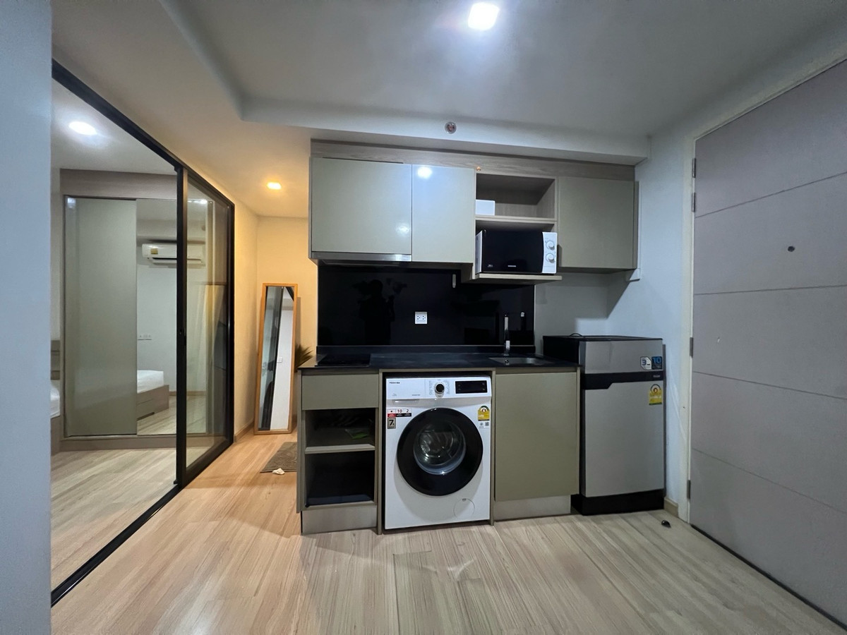 ให้เช่าคอนโดวิภาวดี ดอนเมือง หลักสี่ : ให้เช่า Knightsbridge Skycity สะพานไหม่ ชั้น 7 เฟอร์ฯครบ 30 ตรม 10,500 บาท (รวมส่วนกลาง)