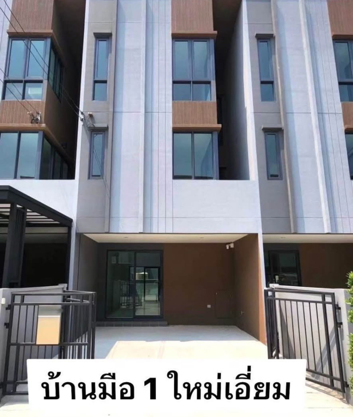 ให้เช่าทาวน์โฮมบางแค เพชรเกษม : ให้เช่าทาวน์โฮมหรู หมู่บ้านกลางเมือง สาทร–กัลปพฤกษ์ ติดถนนใหญ่ ตรงข้าม Big C กัลปพฤกษ์ 